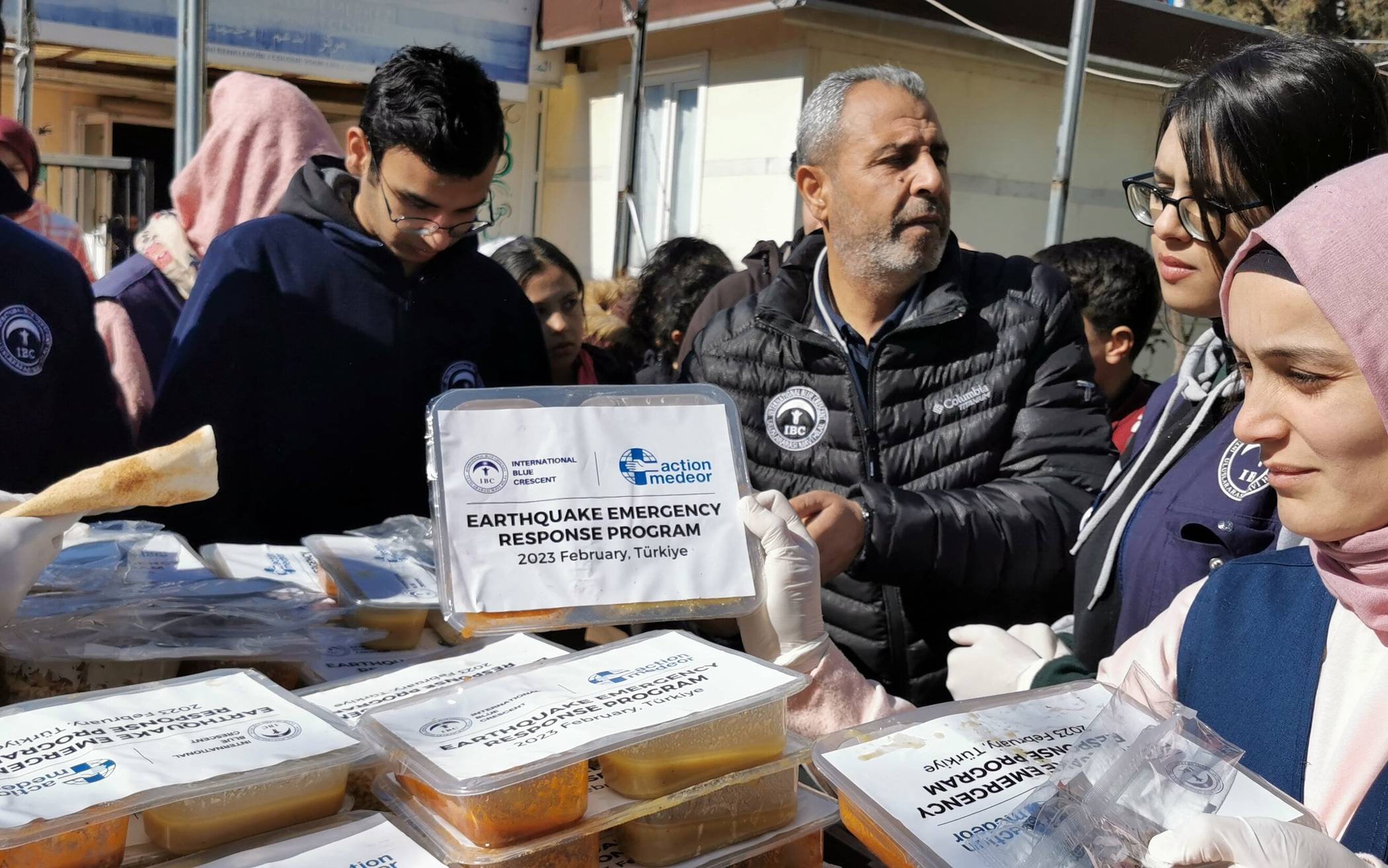 action medeor weitet Hilfen im Erdbebengebiet aus