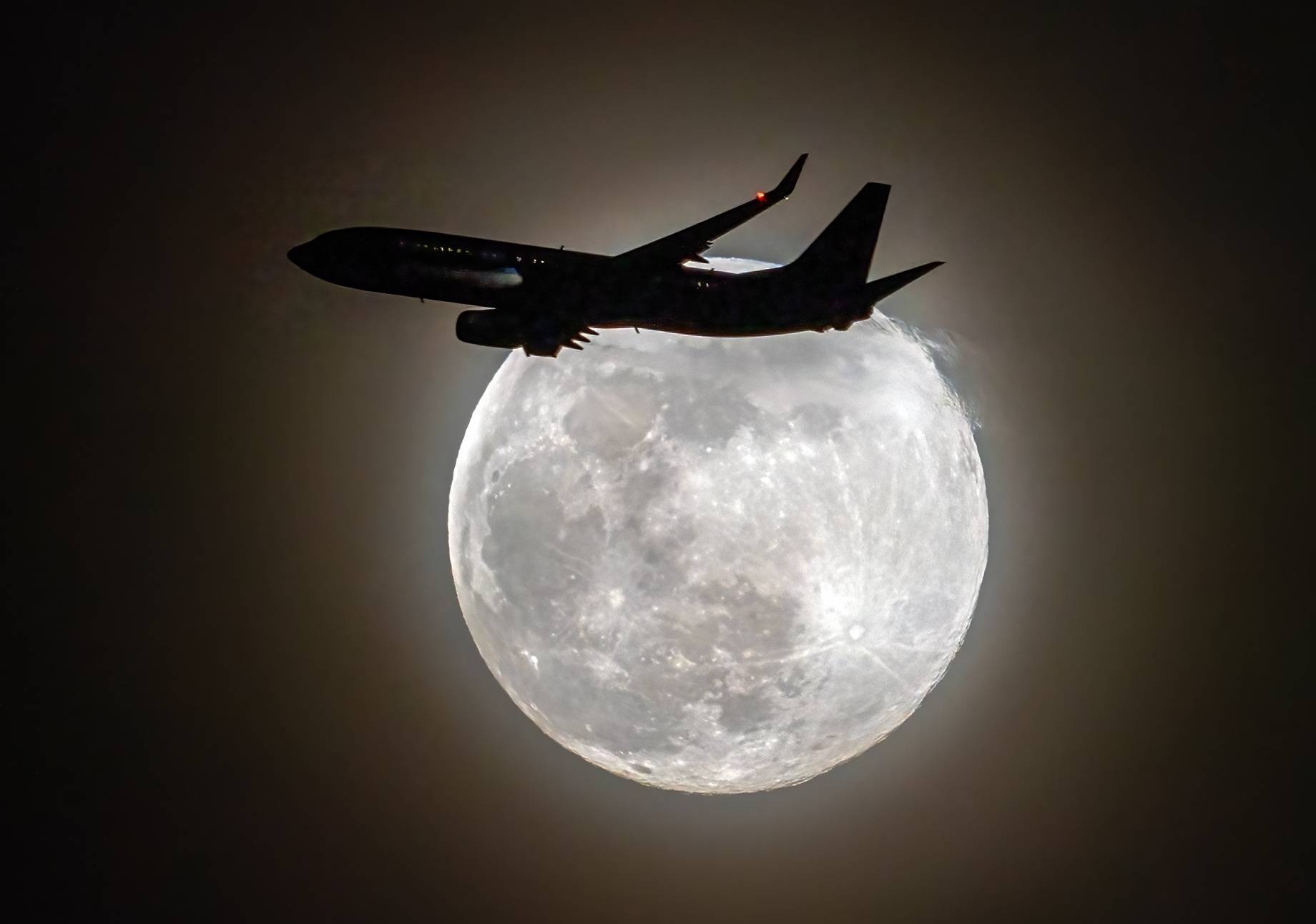 Die Nachtflüge am Düsseldorfer Flughafen sind ein großes Streitthema. 
