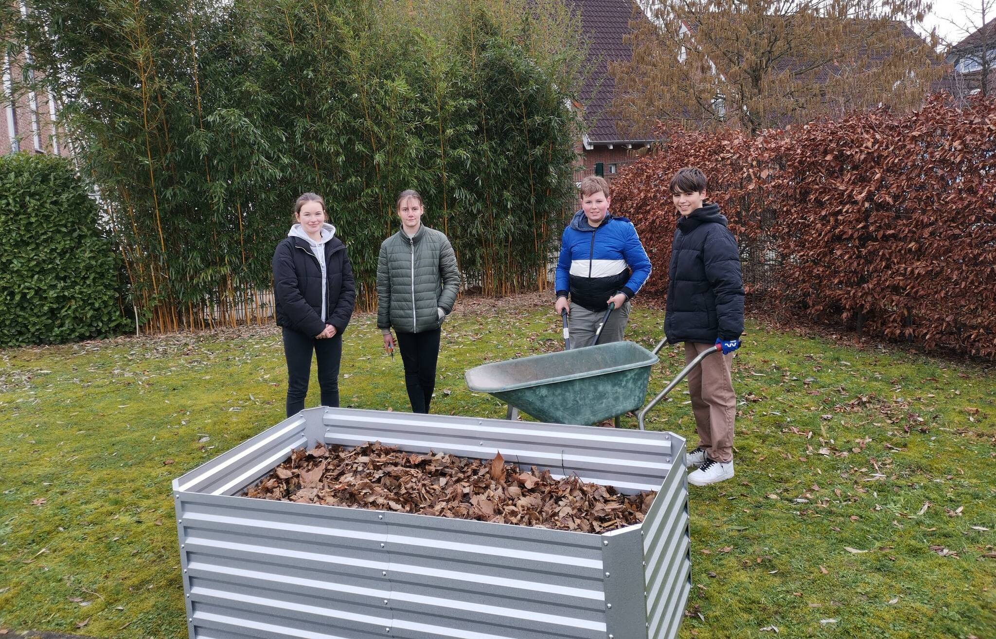 Die Konfirmanden der Evangelischen Kirchengemeinde Lank