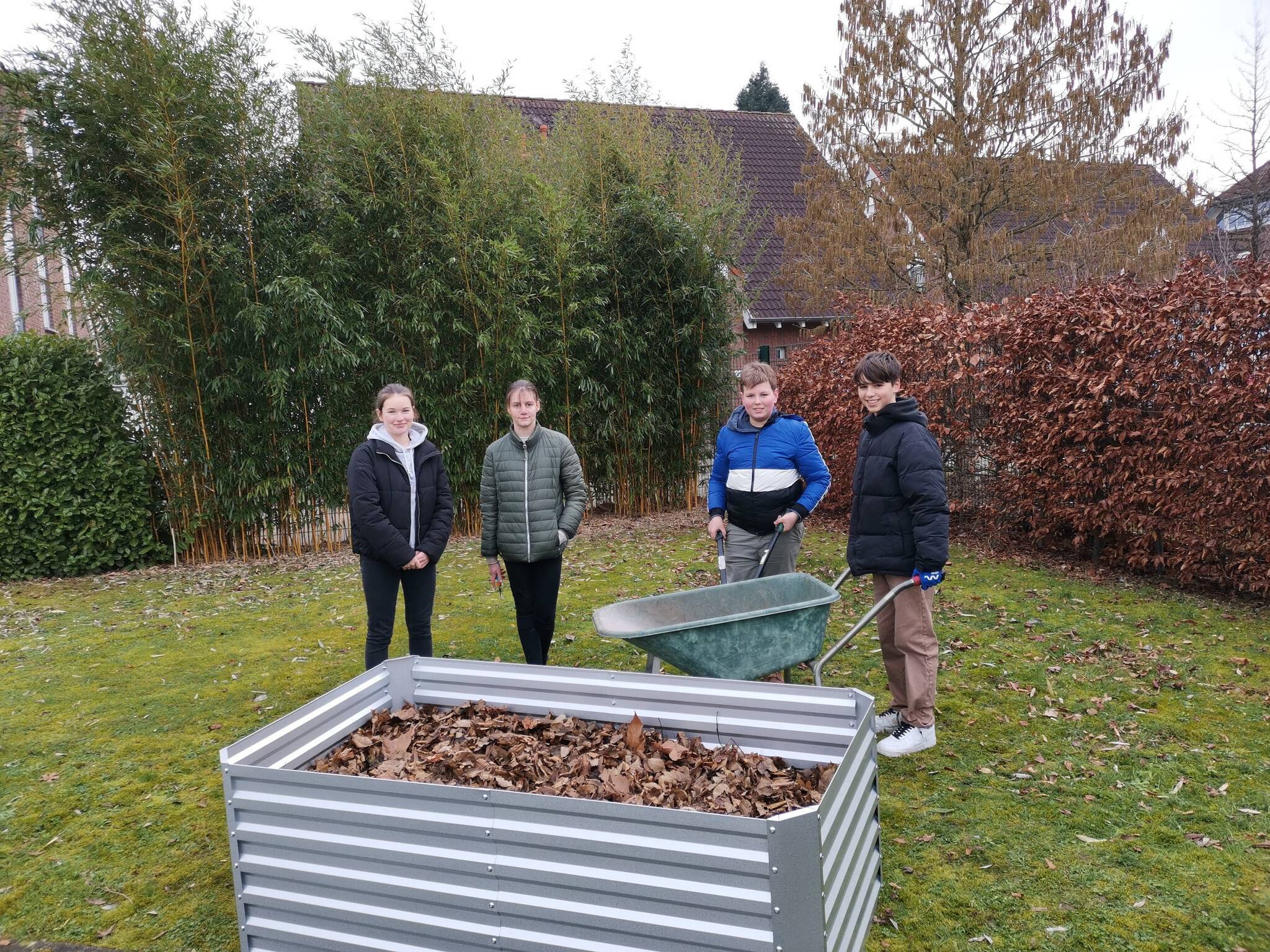 Die Konfirmanden der Evangelischen Kirchengemeinde Lank engagierten und engagieren sich gerade in verschiedenen Projekten.   