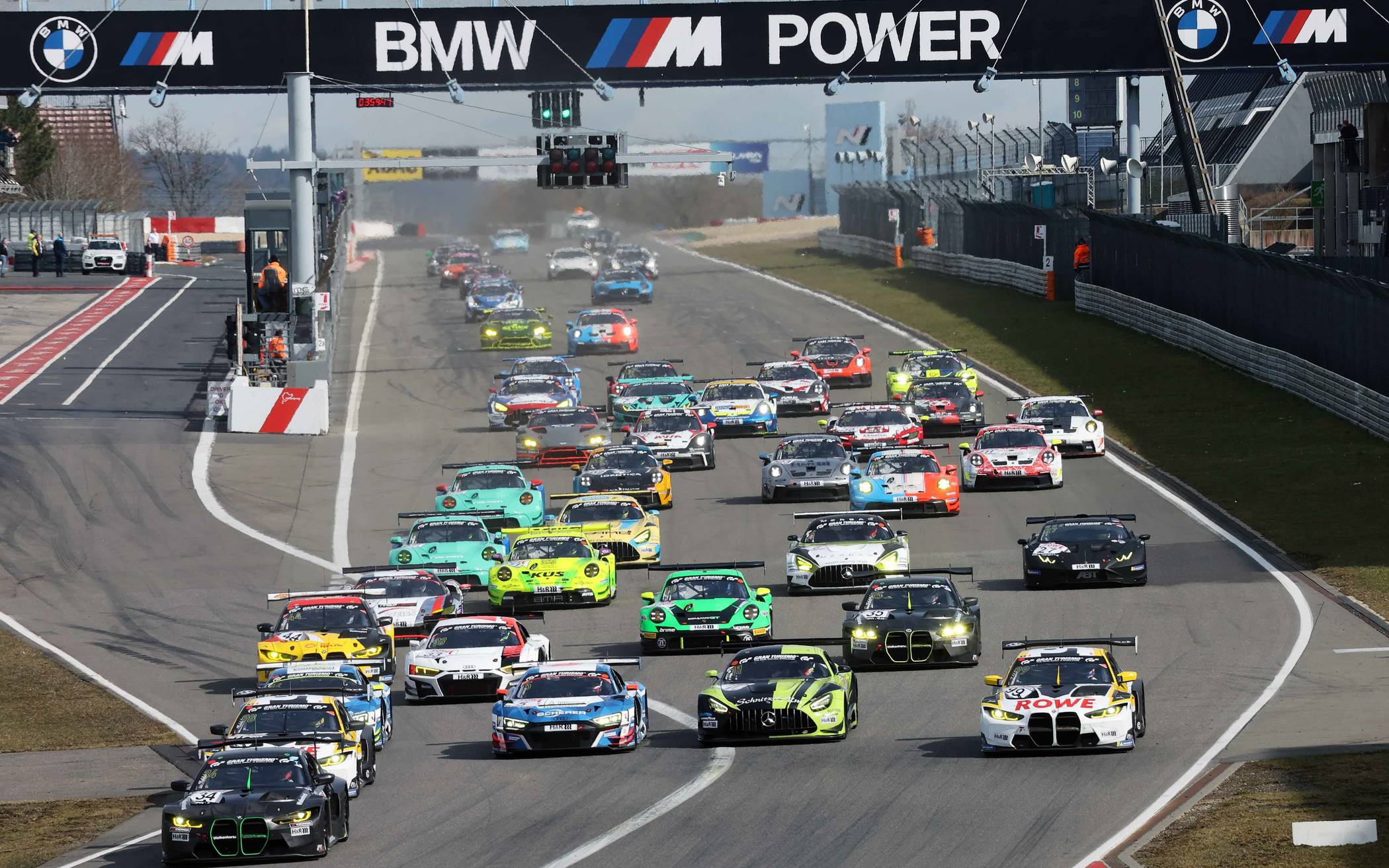 Zufriedenheit im ganzen Team