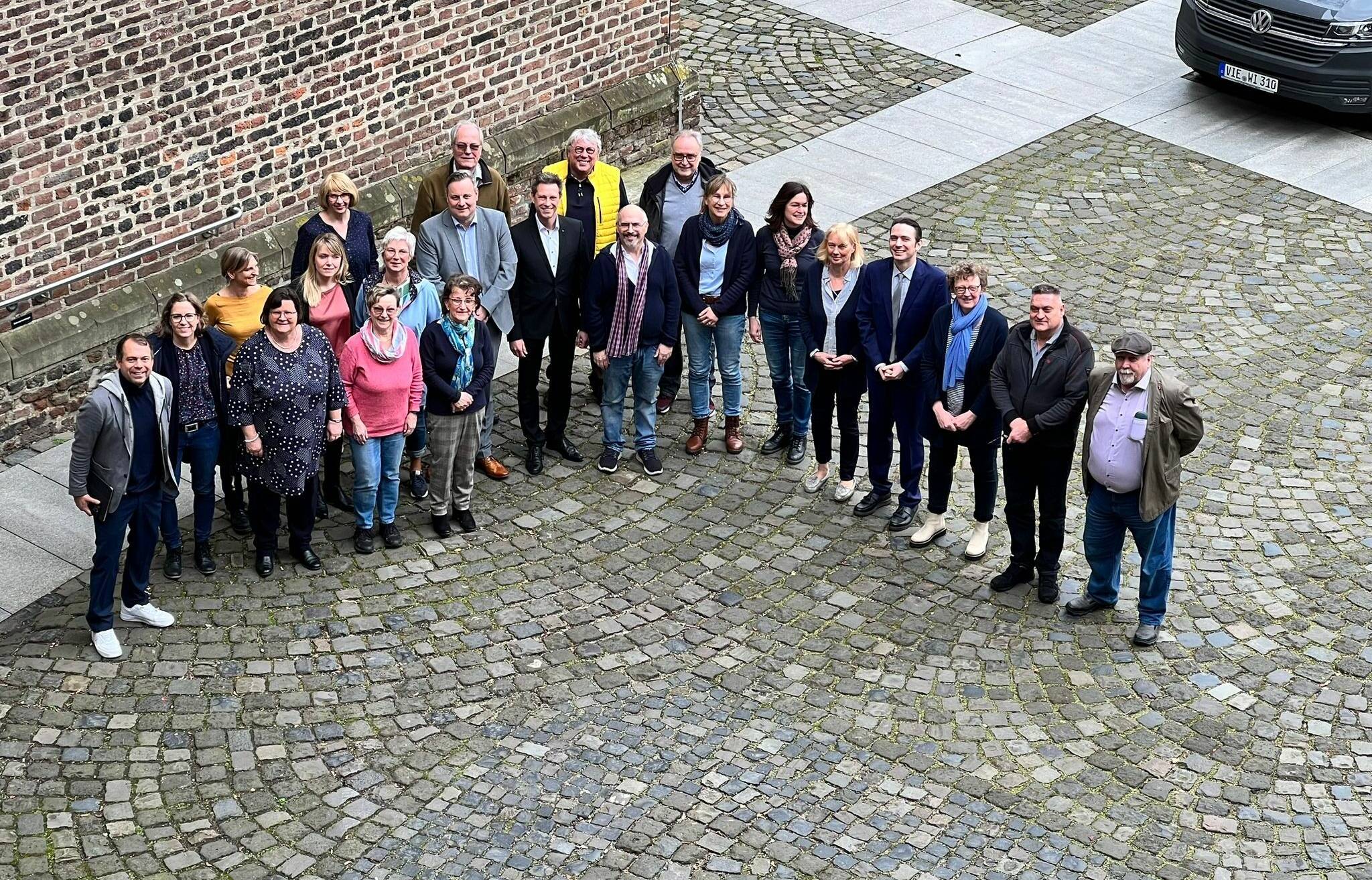 Erster Austausch für ein „Neersener Bürgercafé“