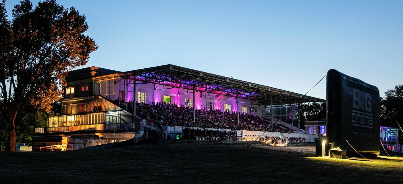 Die Krefelder Galopprennbahn verwandelt sich im