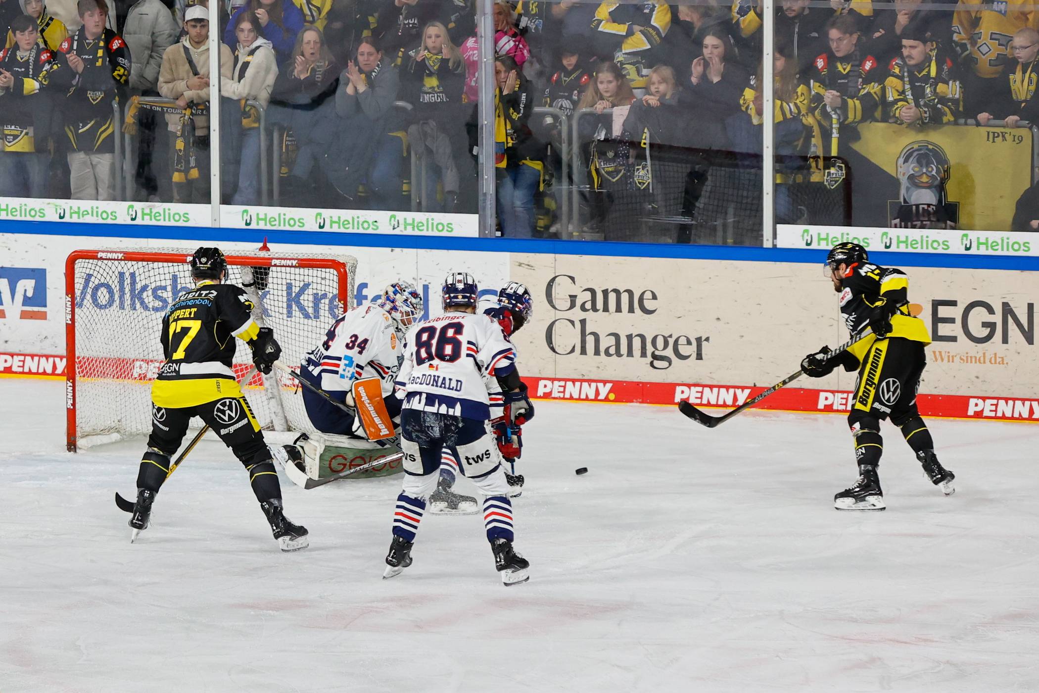 Neuverpflichtung aus Ravensburg: Pinguine holen Stürmer Josh MacDonald