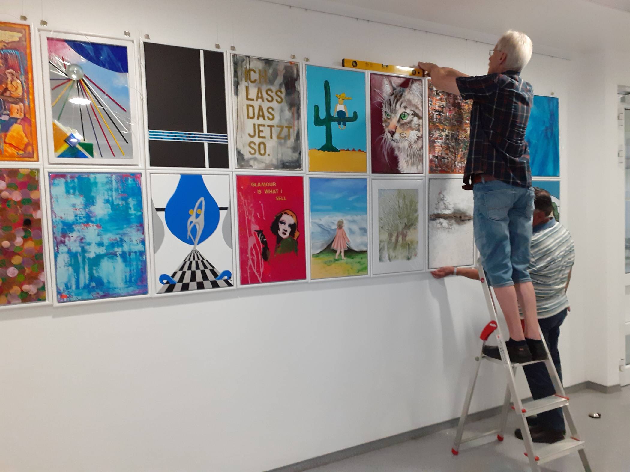 Spektrum 88 stellt im Krankenhaus Bethesda aus.  