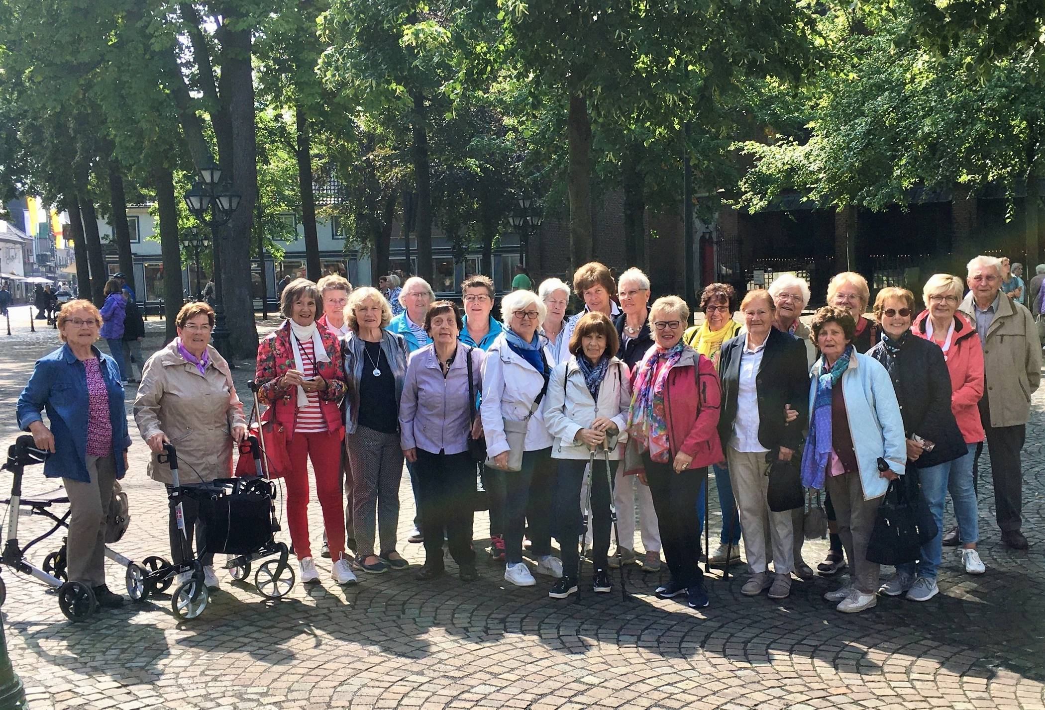  Die katholische Frauengemeinschaft Ossum-Bösinghoven war vor kurzem in Kevelaer. 