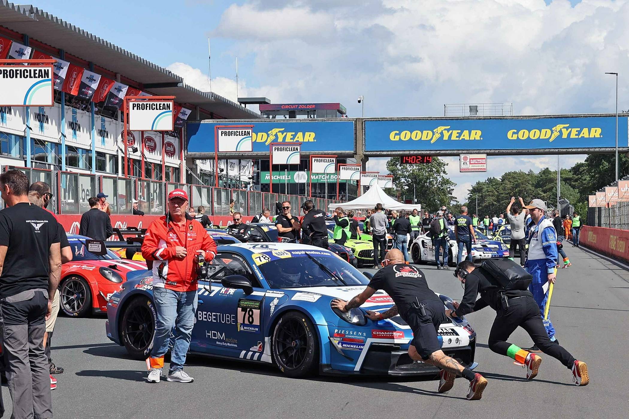 Porsche-Sieg beim 24h-Rennen in Zolder: Heyer verpasst 5. Gesamtsieg