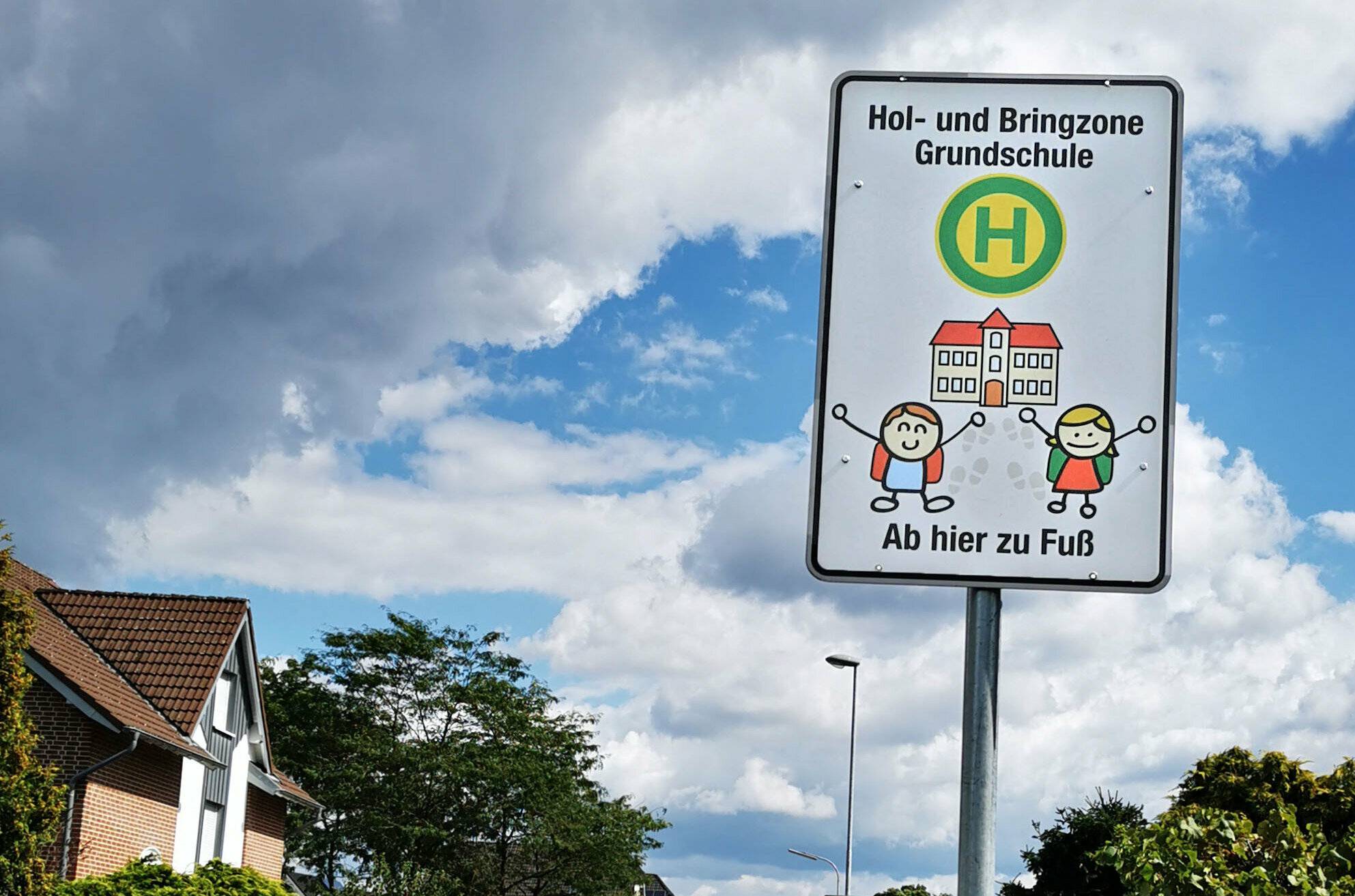 Die Elternhaltestelle an der Hattropstraße. 