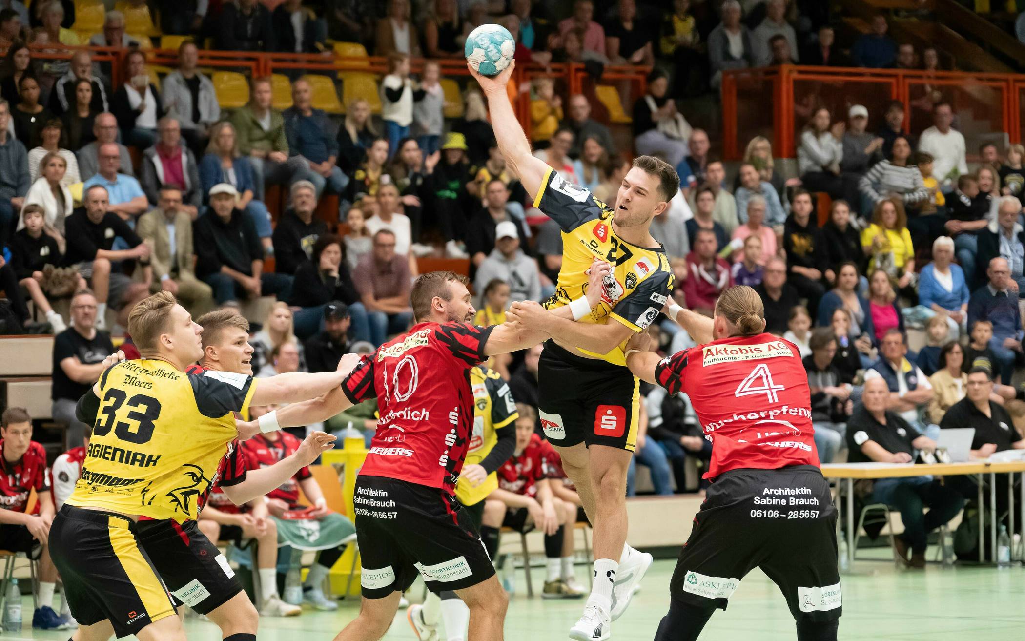 HSG nach Derby-Krimi weiter Tabellenführer