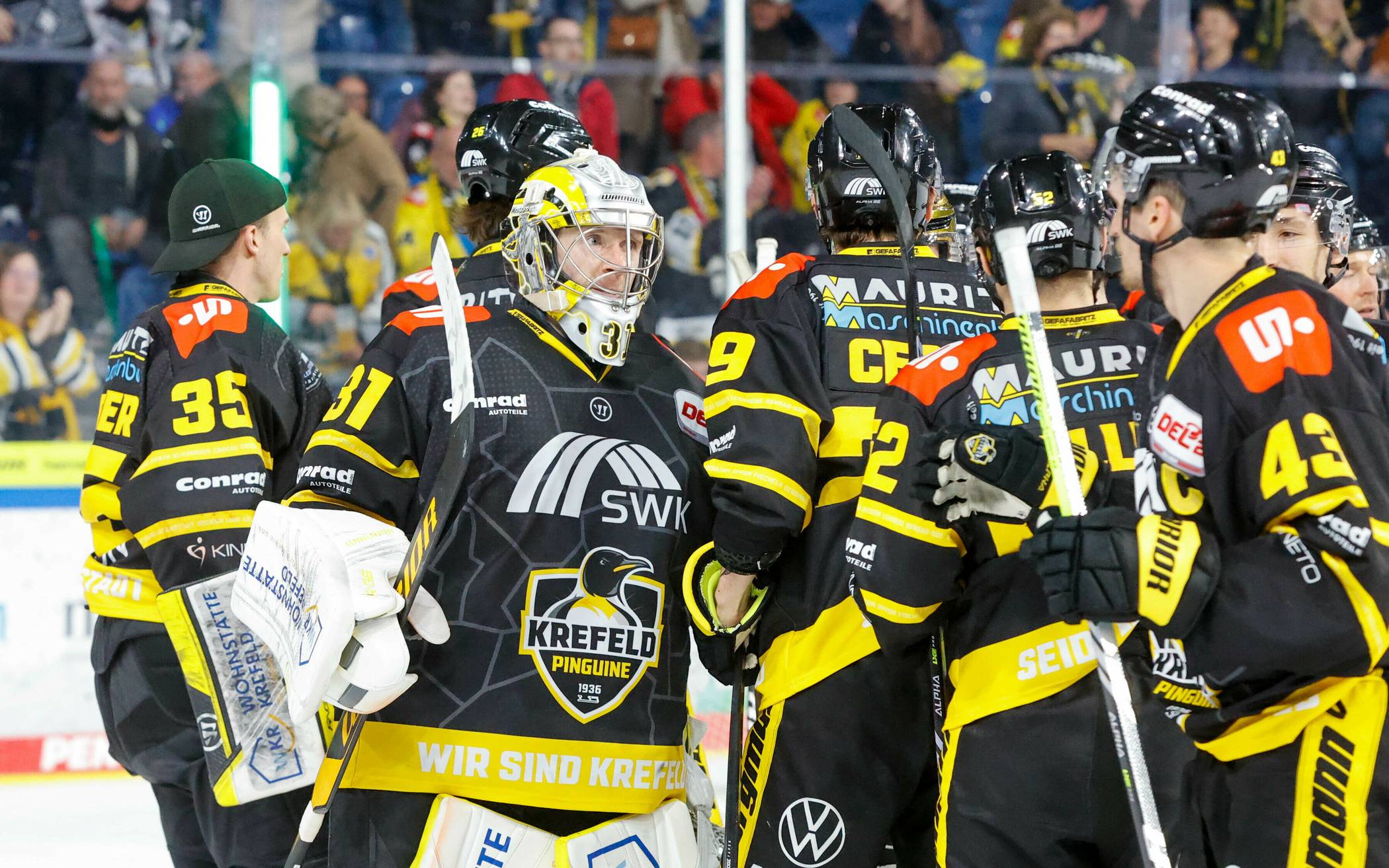 Pinguine gewinnen gegen Starbulls