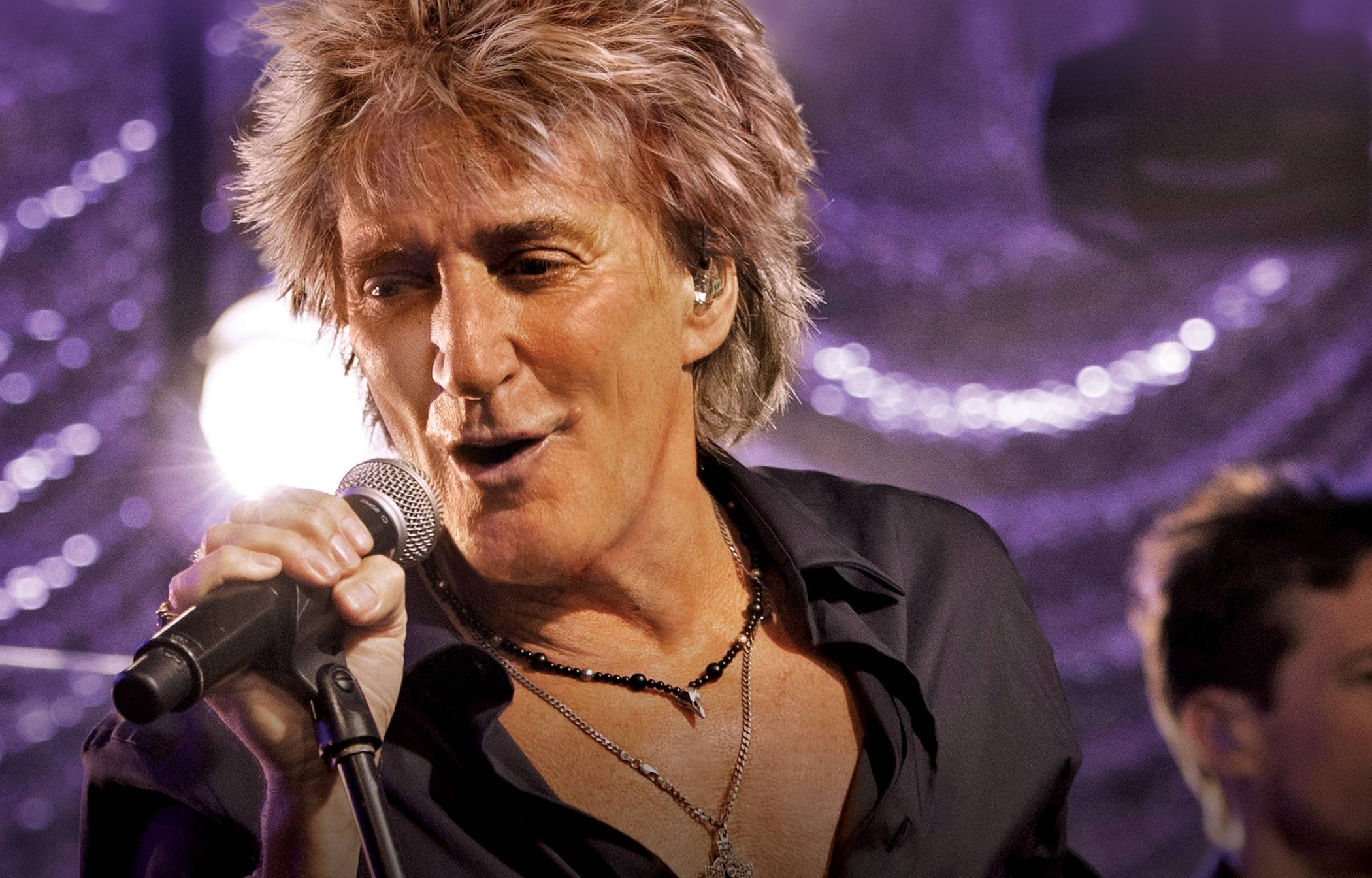 Am 28. Mai ist Rod Stewart zu Gast im SparkassenPark und spielt sein einziges Open-Air-Konzert 2024 in Deutschland.  