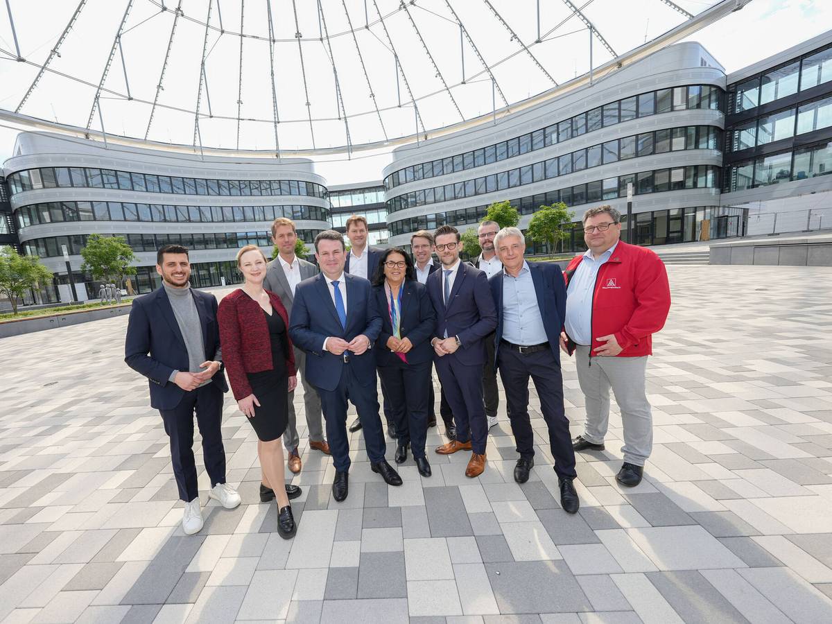 Bundesarbeitsminister Hubertus Heil bei der SMS group
