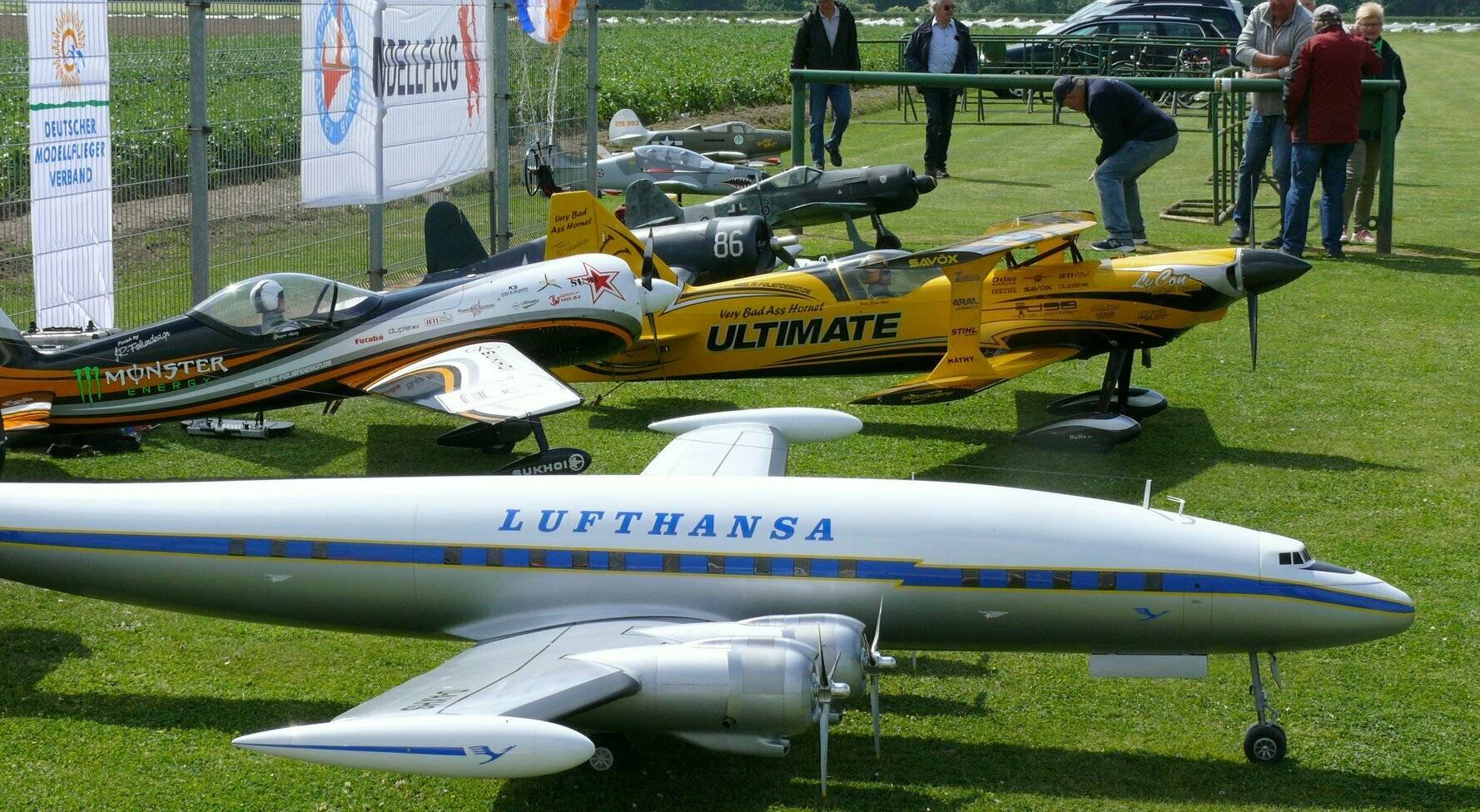 „Anfliegen“ heißt es an Christi Himmelfahrt beim Modellclub Schiefbahn.  