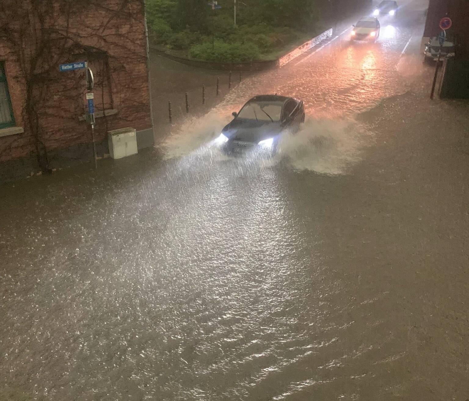 Überflutung der Straßen in Schaag.&#x21e5;Foto: Stadt