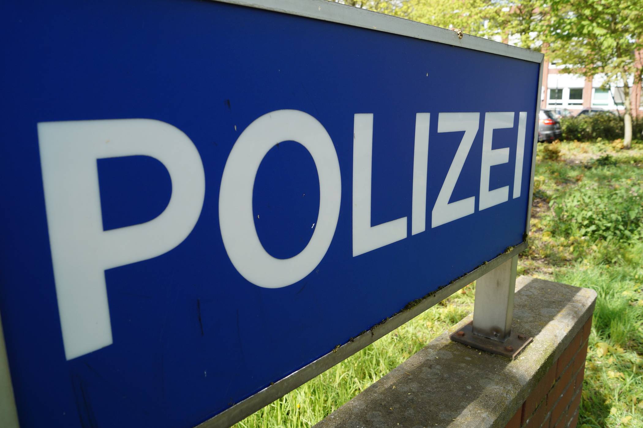 Polizei Krefeld sucht Zeugen: Unfall mit Radfahrer