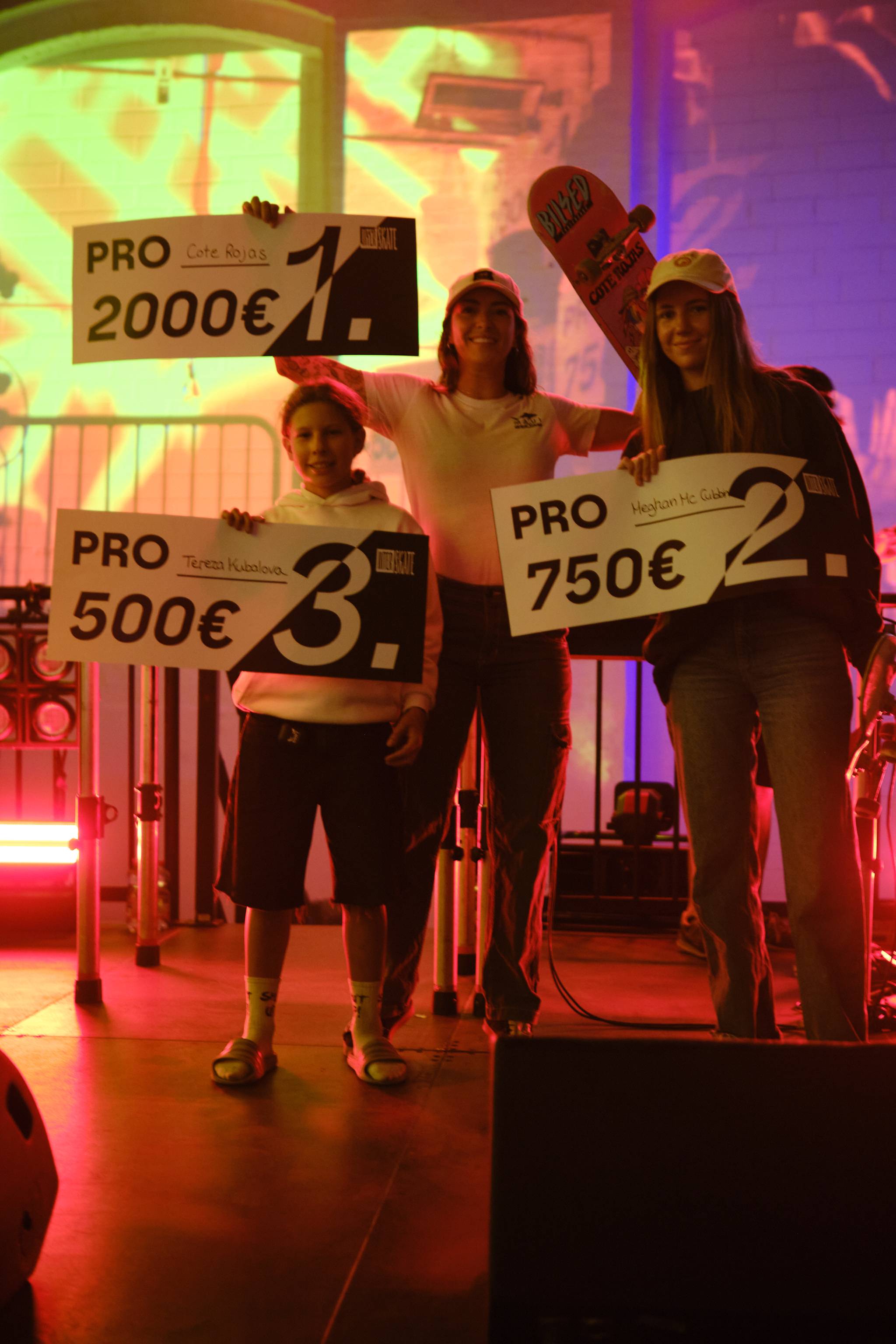 Podium der Frauen beim Interskate Contest: 1. Cote Rojas, 2. Meghan Mc Cubbin, 3. Tereza...