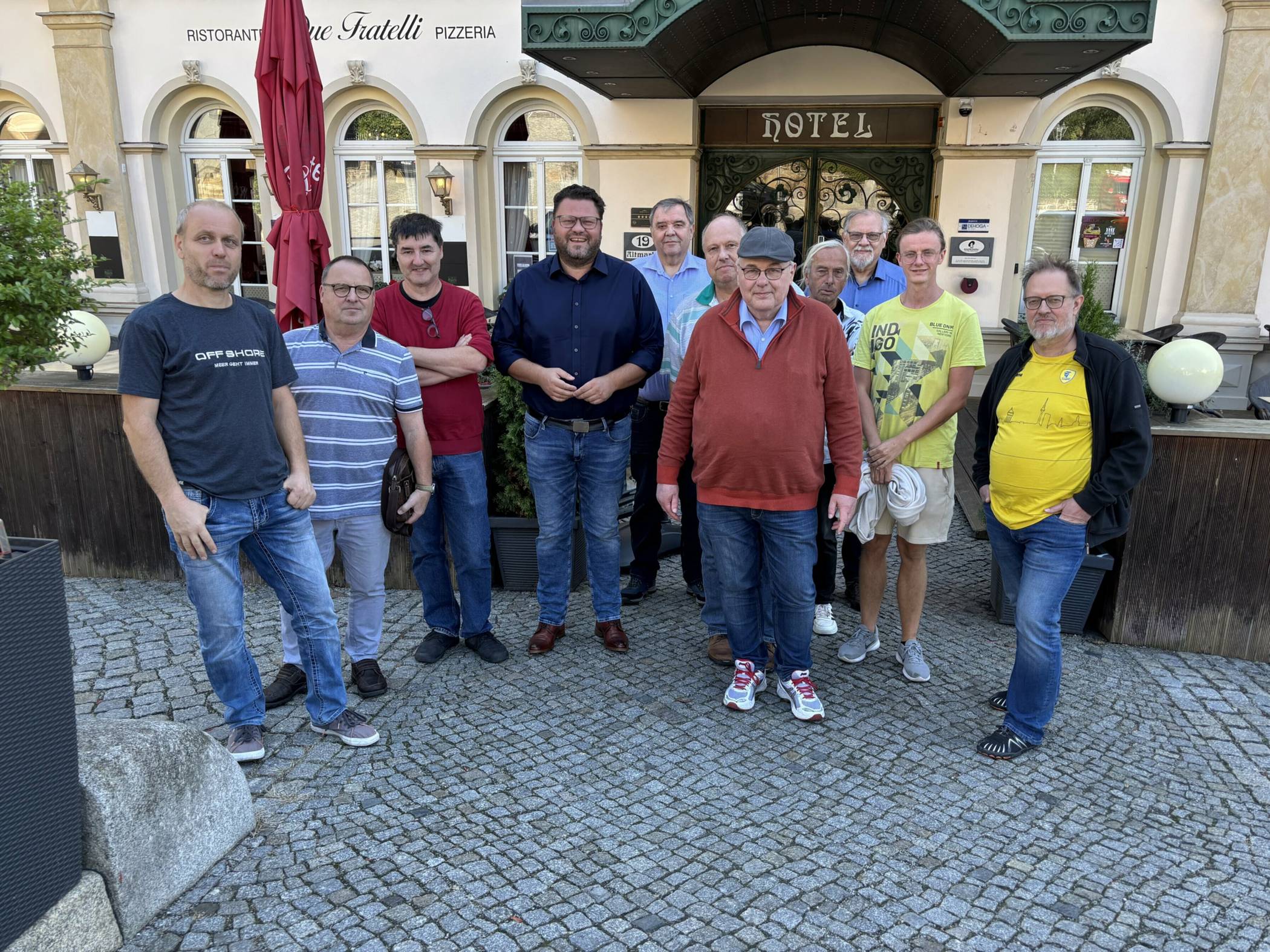  Alle Schachspieler wurden vom Oberbürgermeister der Stadt Hohenstein-Ernstthal begrüßt.  