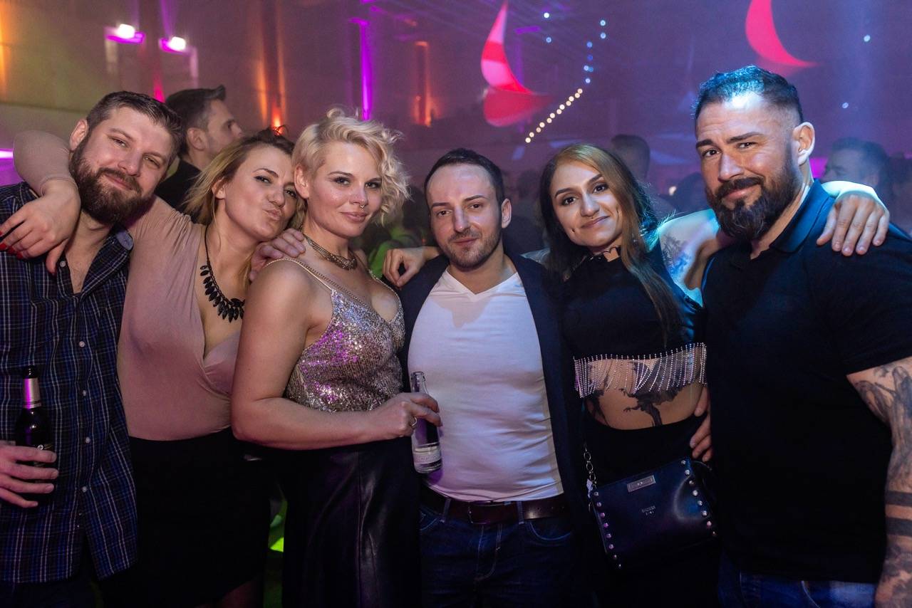 Feier mit auf der Ü30-Party im Kunstwerk!