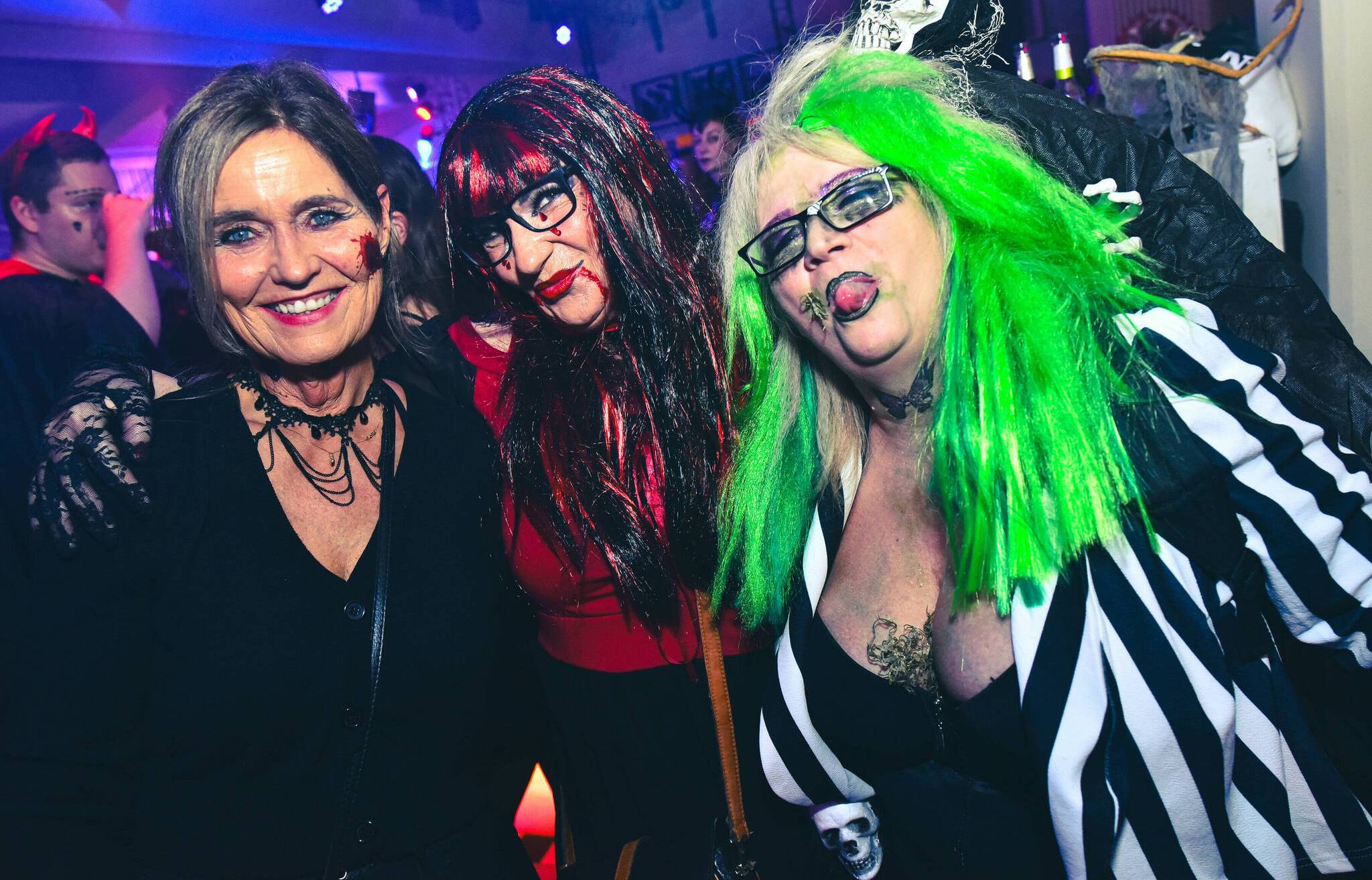 Zünftige Halloween-Party auf der Krefelder Rennbahn