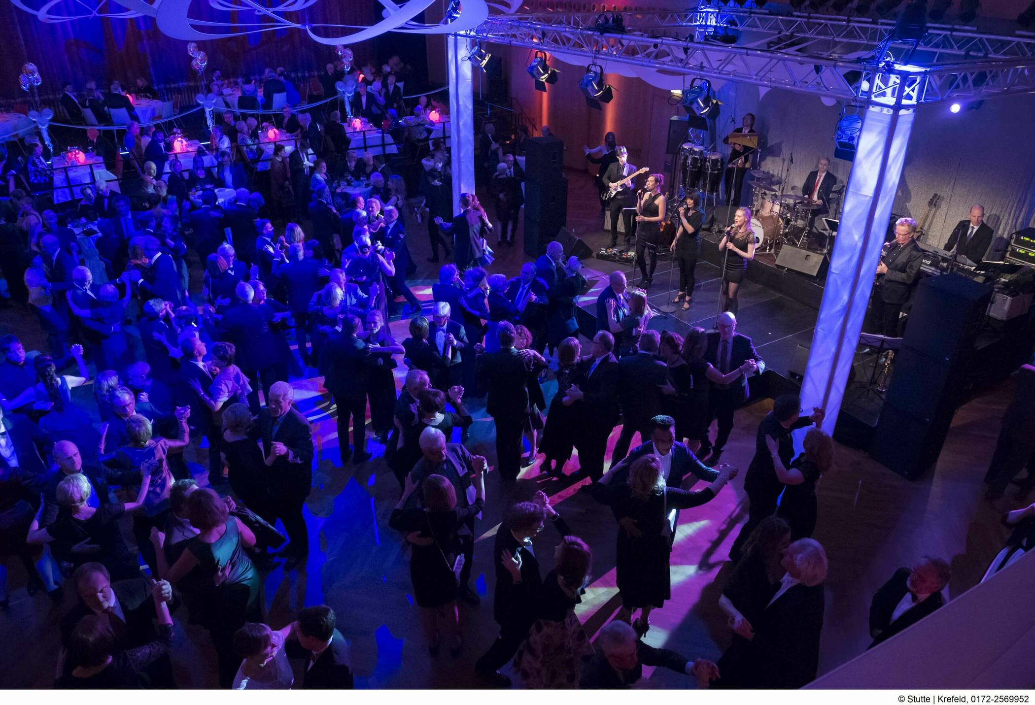 Der erste Theaterball nach 2018 findet am 26. April statt.   