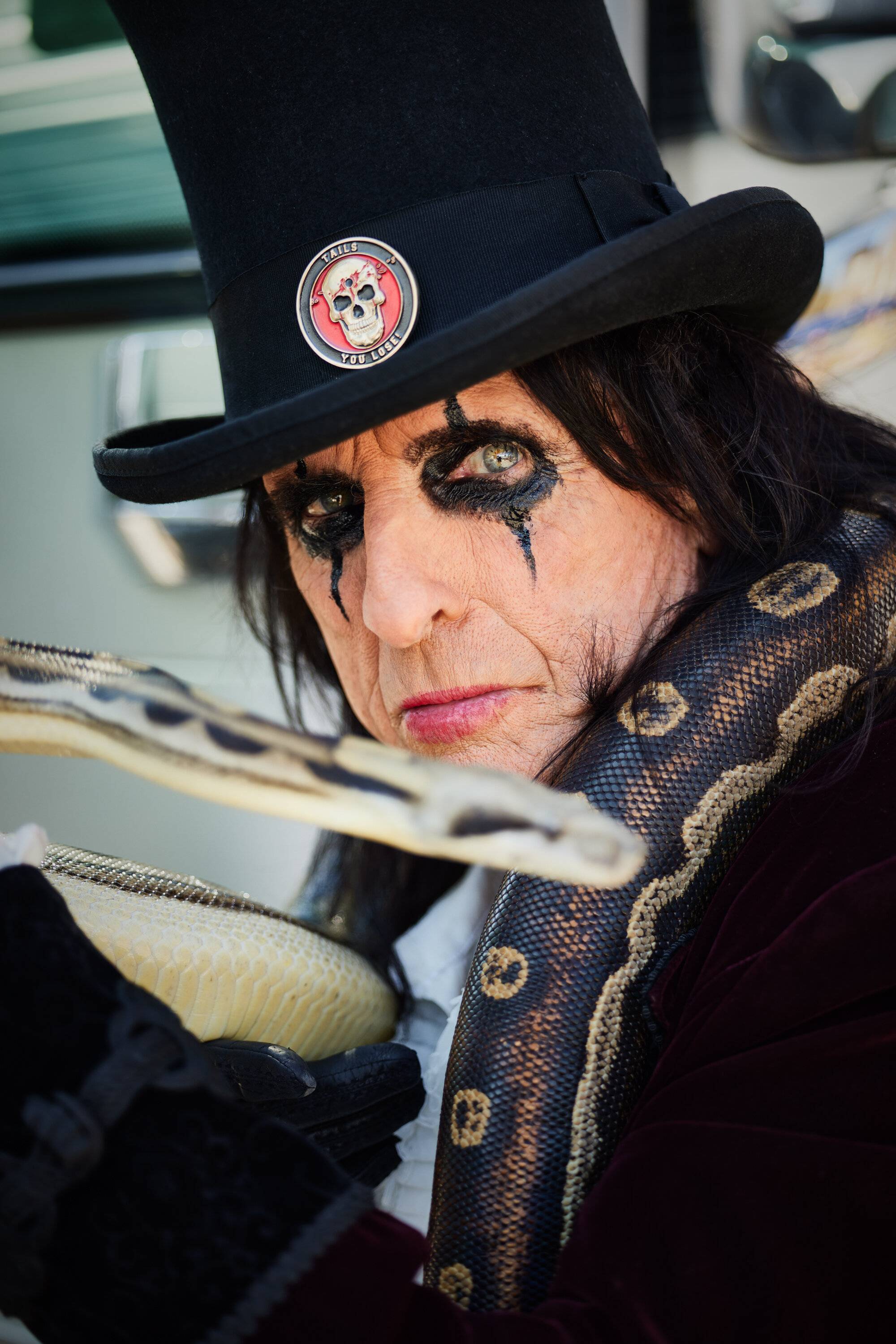  Die ersten Bands und Künstler für das BOBfest 2025 sind raus: Alice Cooper ist am 26. Juli im SparkassenPark dabei.   
