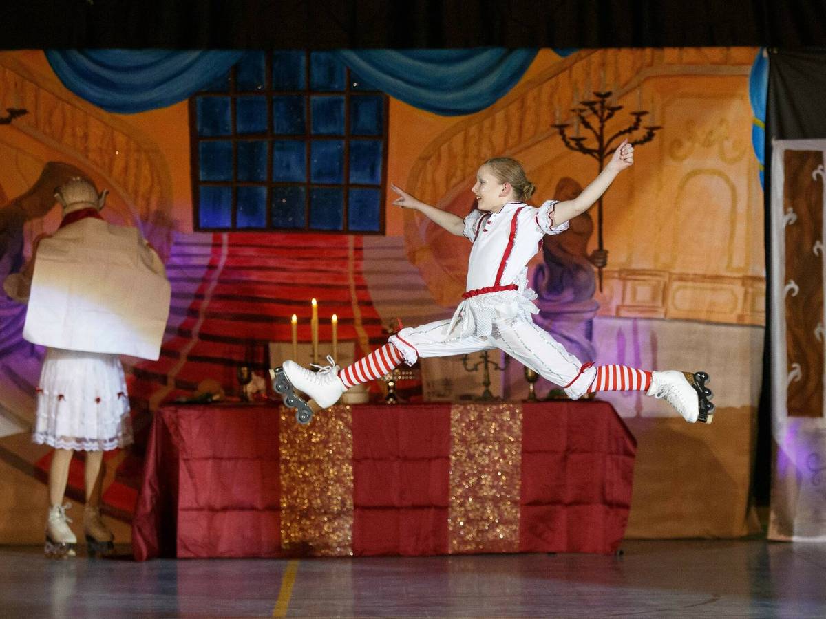 Weihnachtsmärchen der Skating Cats
