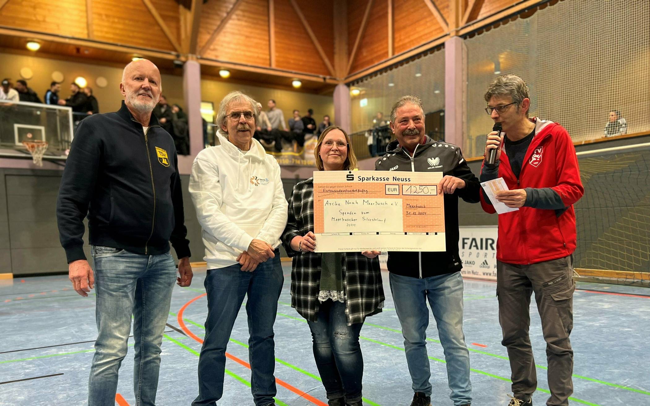 Auf dem Foto zu sehen sind