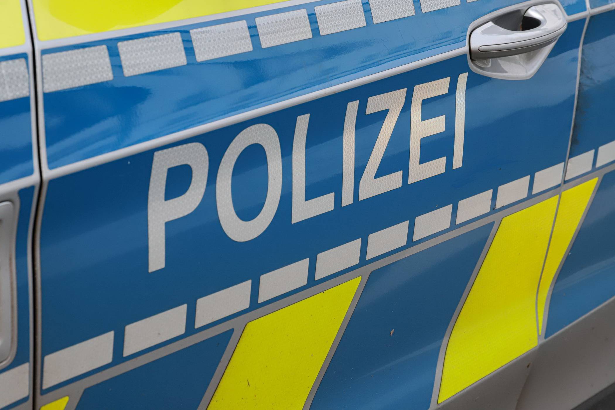 Mehrere Keller in einem Mehrfamilienhaus aufgebrochen