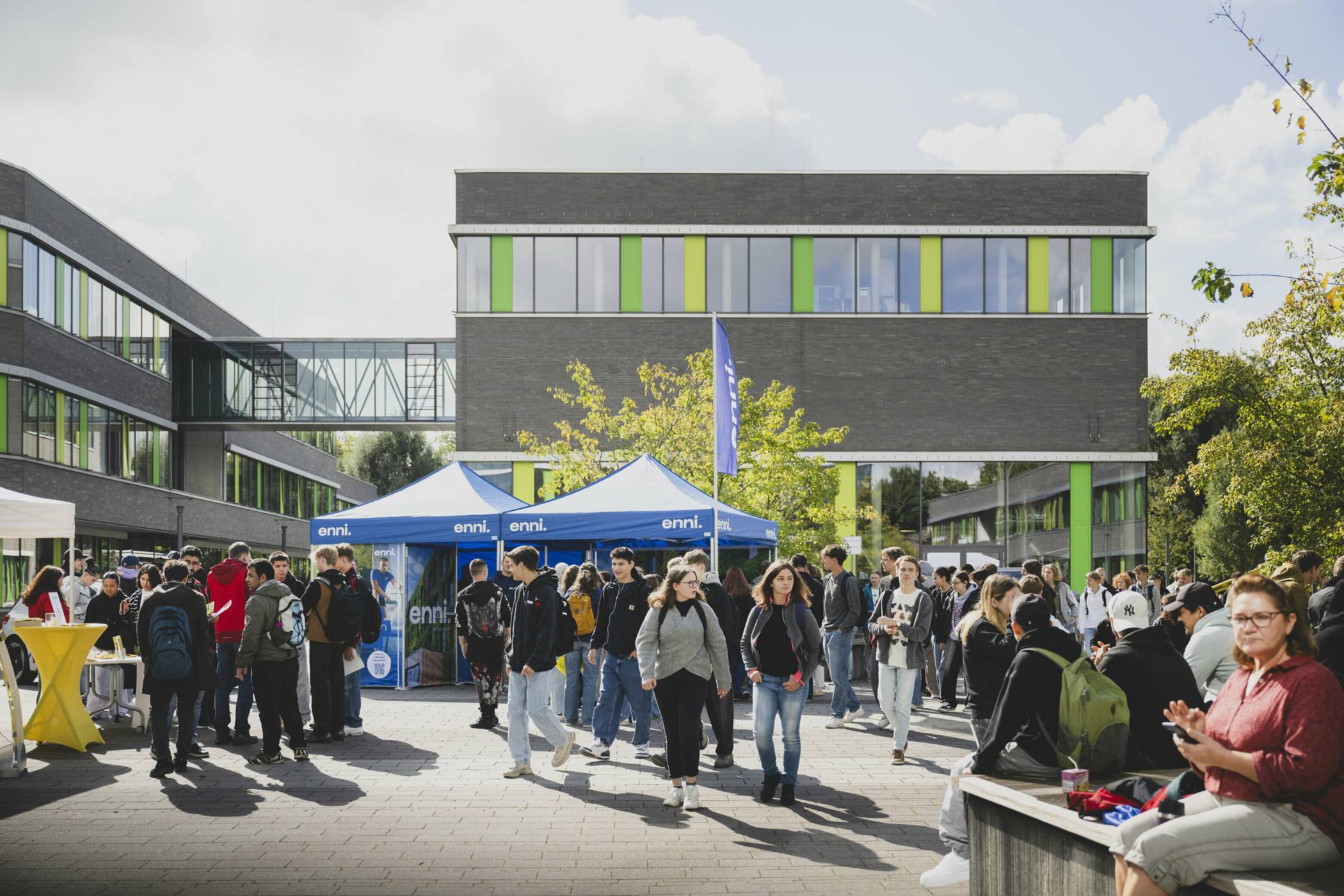 Das war die connect me 2024 an der Hochschule Rhein-Waal.