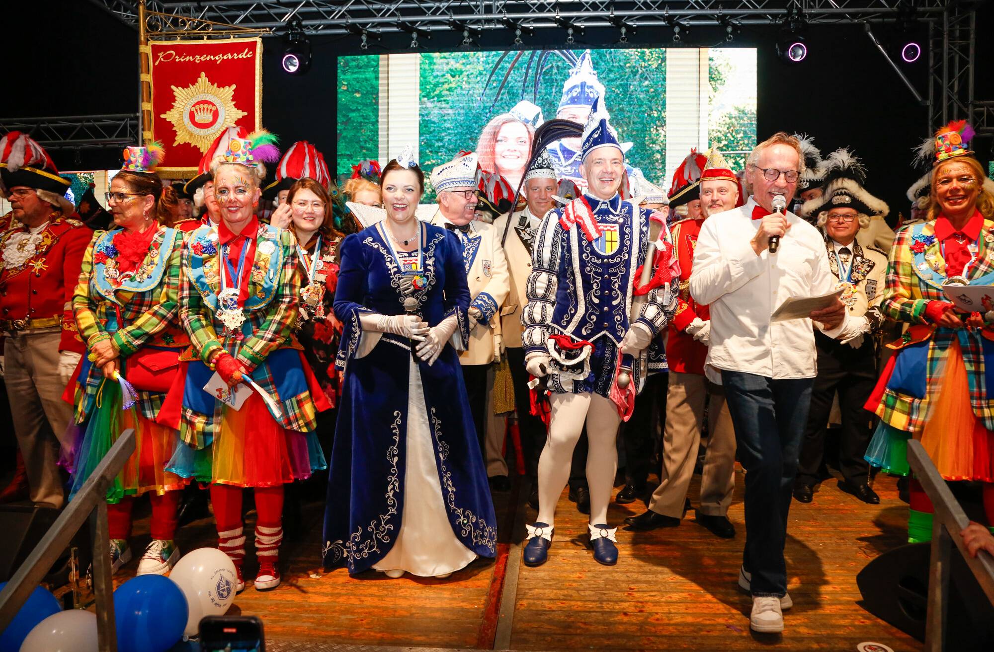 Für Prinz Alexander I. gab es einige ganz besondere „Geschenke“ ... das Prinzenpaar...