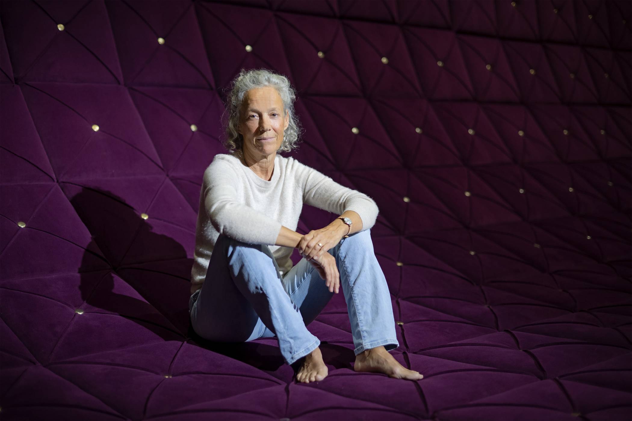 Eva Spott ist in Krefeld geboren und aufgewachsen. Seit dem Kindesalter verfolgte Sie ihr Ziel, Schauspielerin zu werden. Erst im Schultheater, dann an der Schauspielschule in München.