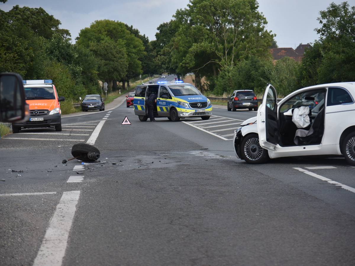 Schwerer Unfall an der Auffahrt Moers Kapellen
