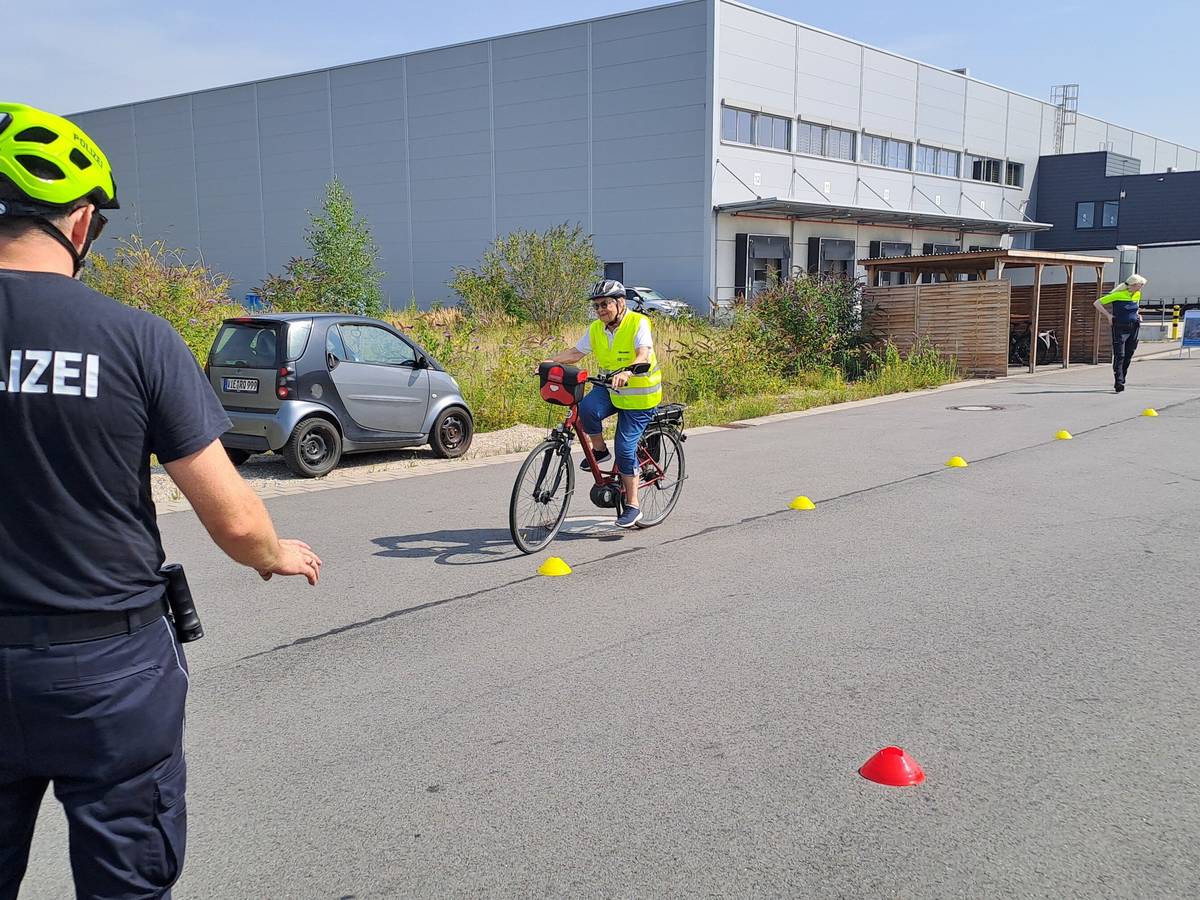 Pedelec-Training der Polizei Krefeld
