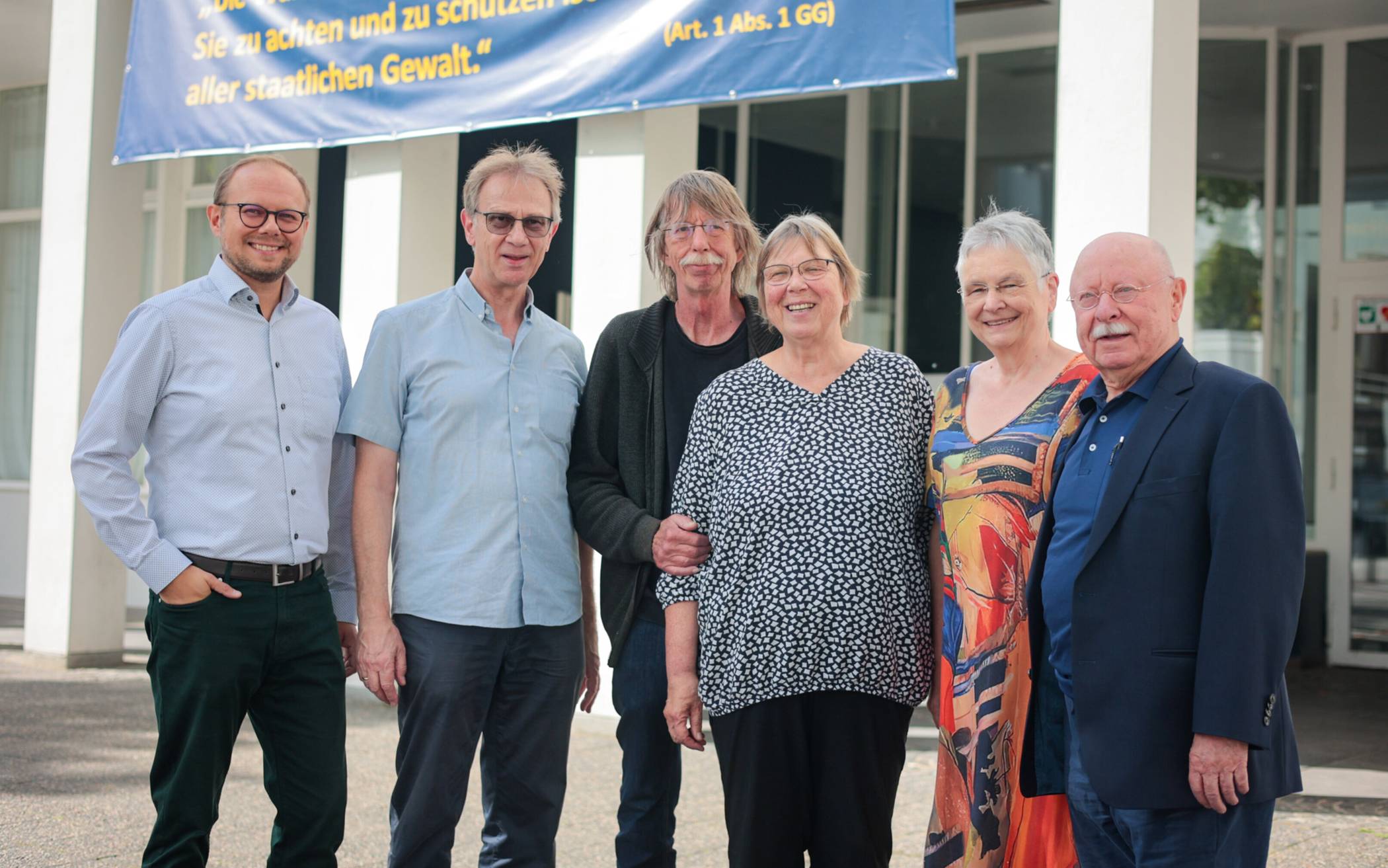 Sie kümmern sich um die Alphabetisierung