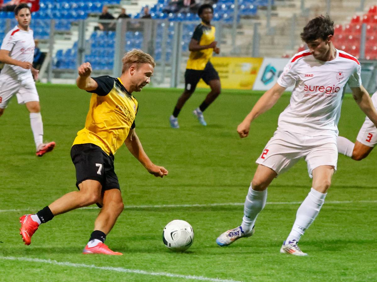 Pokalspiel KFC Uerdingen - SV Biemenhorst 1926
