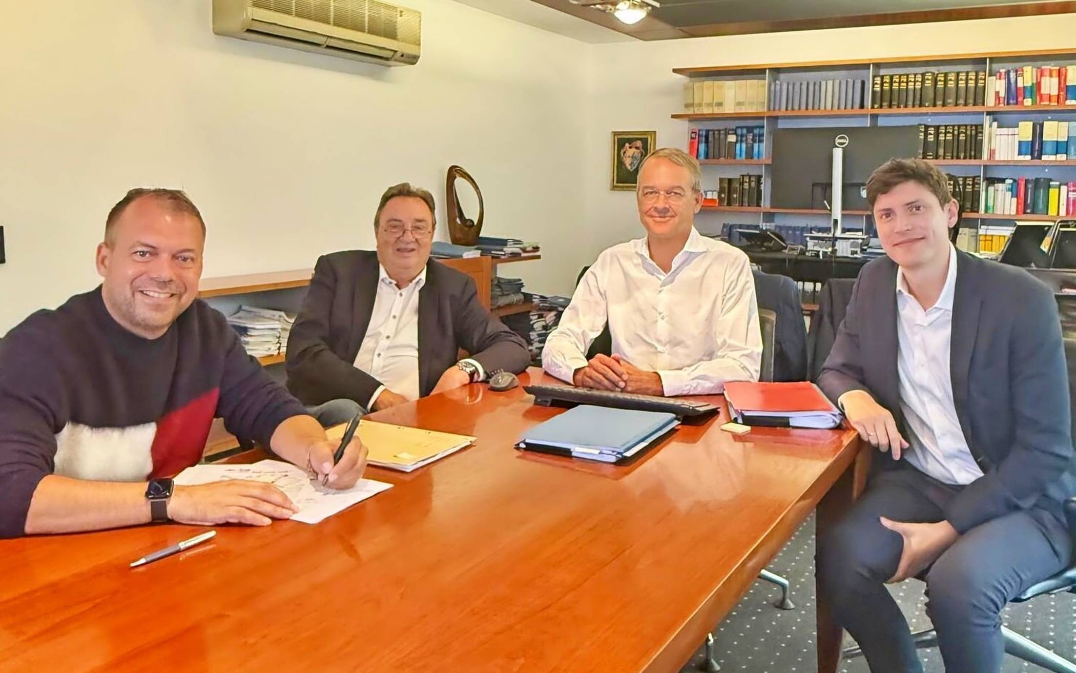 Unser Foto zeigt von links Bürgermeister