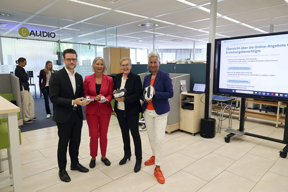 OB Felix Heinrichs, Christiane Schüßler, Beigeordnete