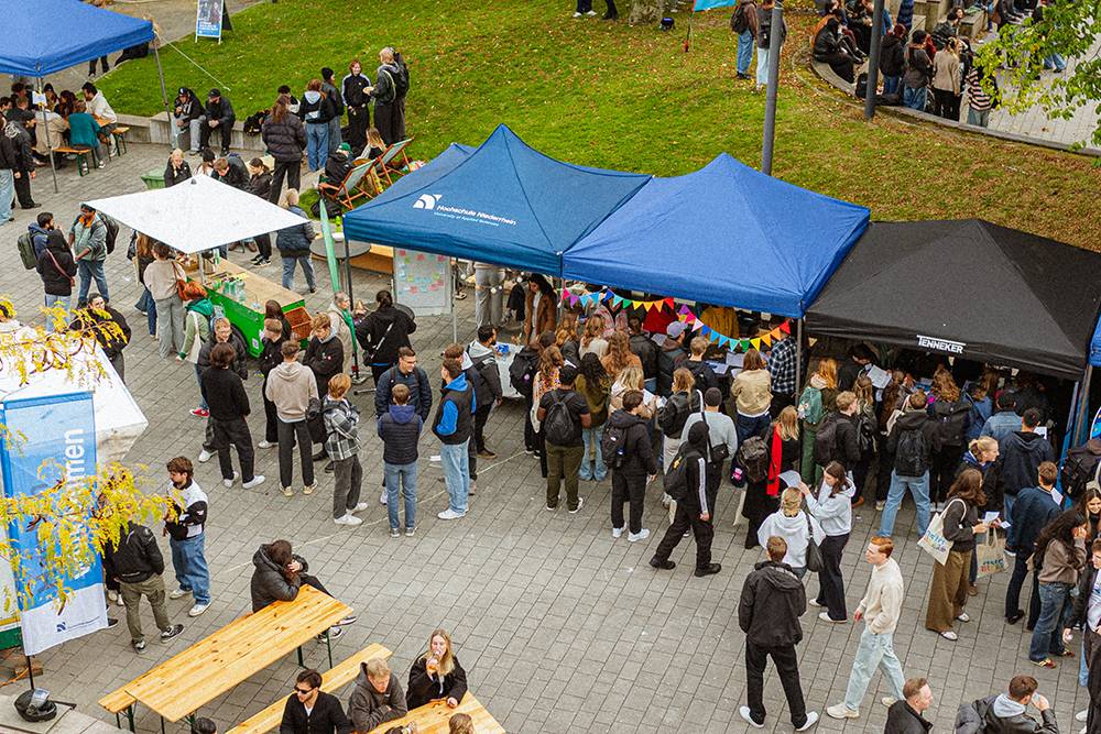 Zur Begrüßung kamen viele neue Studierende