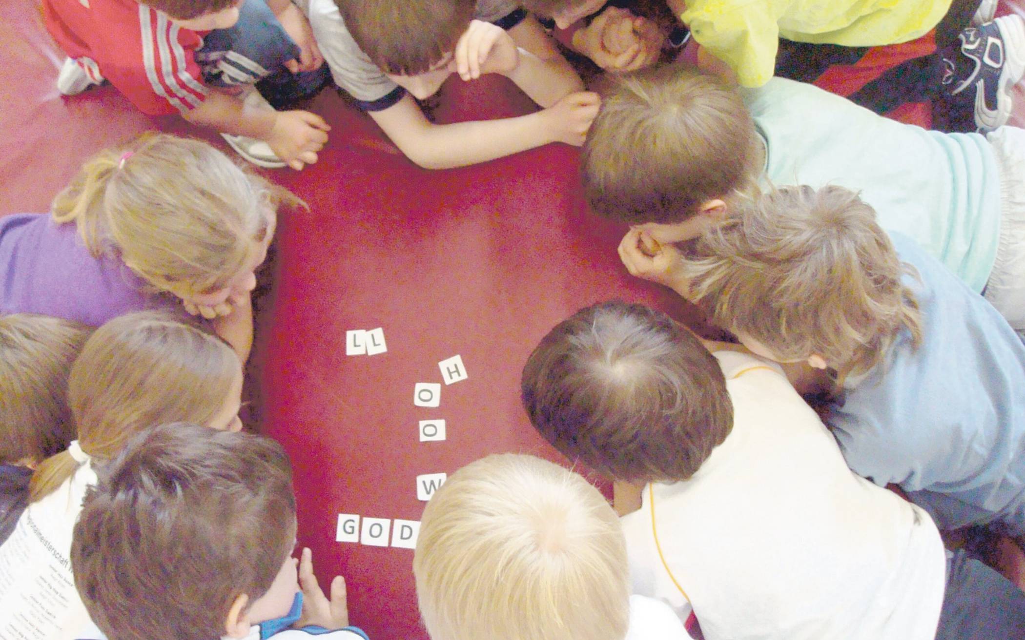  Die Kindersportschule bietet ein umfangreiches Herbstferienprogramm.   
