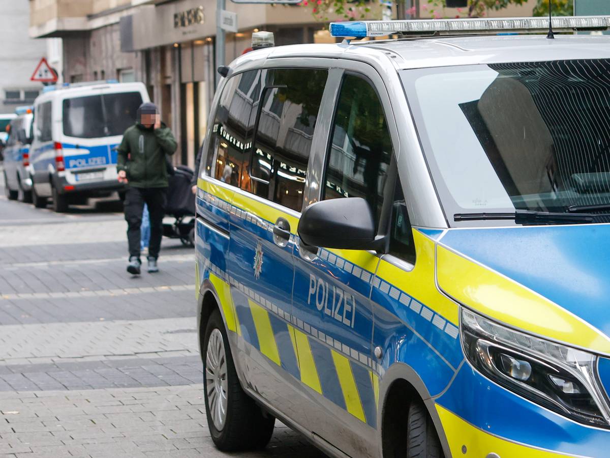 Sondereinsatz in der Krefelder Innenstadt
