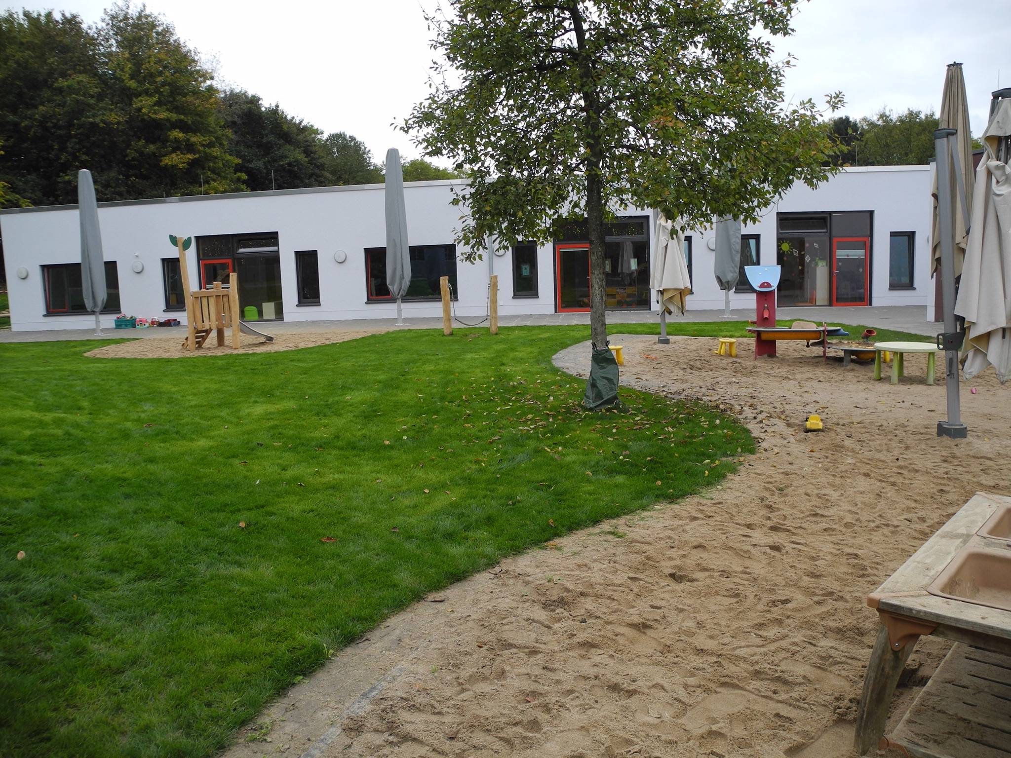 Der Erweiterungsbau an der KITA Wirbelwind hat seinen Betrieb aufgenommen.