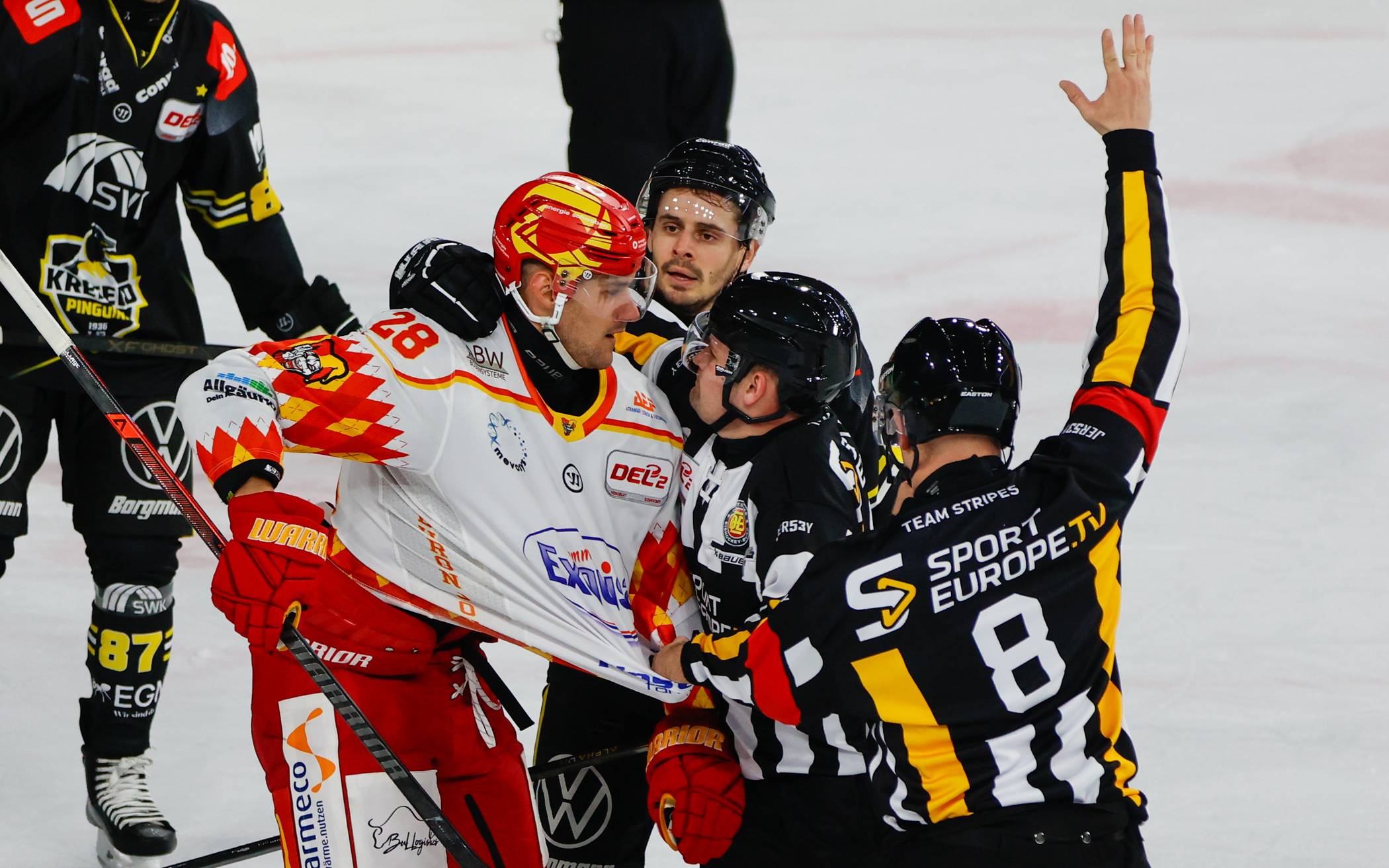 Schützenfest der Pinguine
