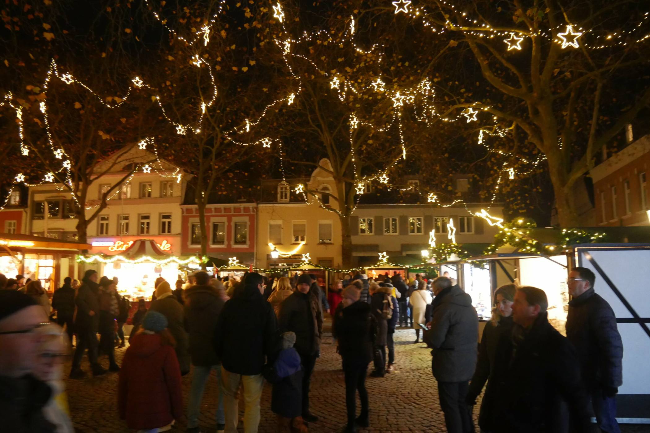 Kempener Weihnachtsverlosung startet: "Märkchen" sammeln!