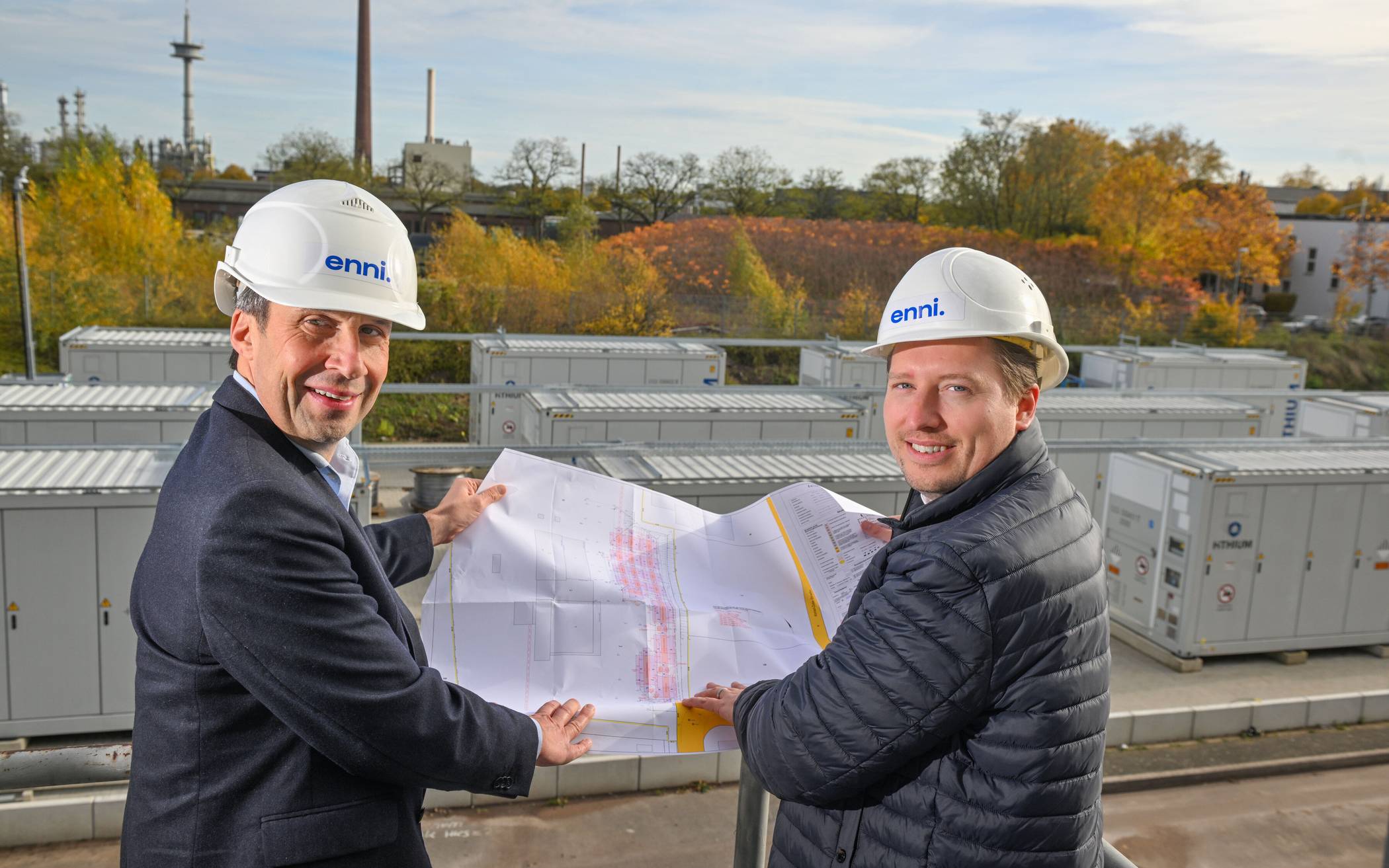 Enni-Geschäftsführer Stefan Krämer informierte sich bei