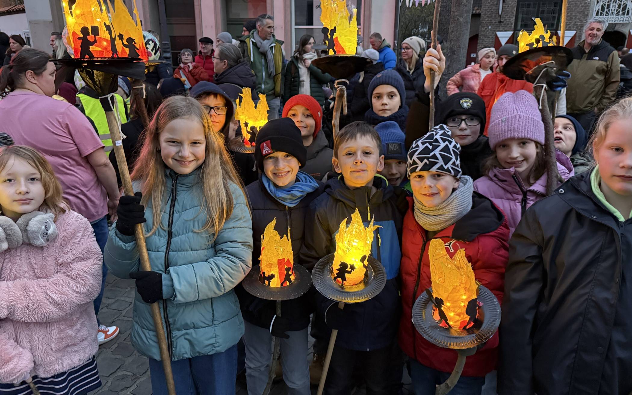 St. Martin zieht durch Hüls
