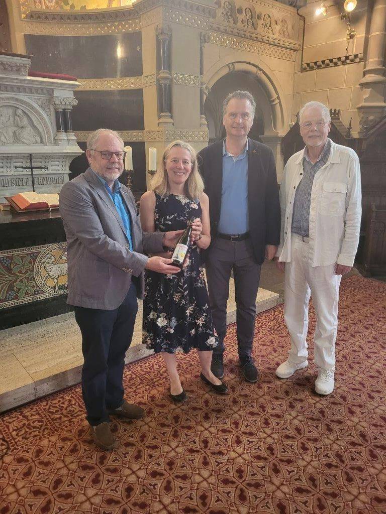 Dr. Günter Krings (3.v.l.) überbrachte die