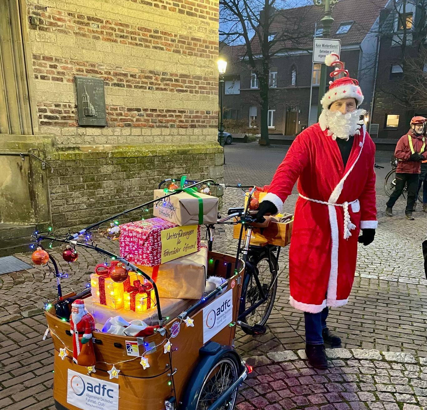  Der ADFC ruft zum Adventsradeln für eine bessere Radinfrastruktur in Korschenbroich auf. 