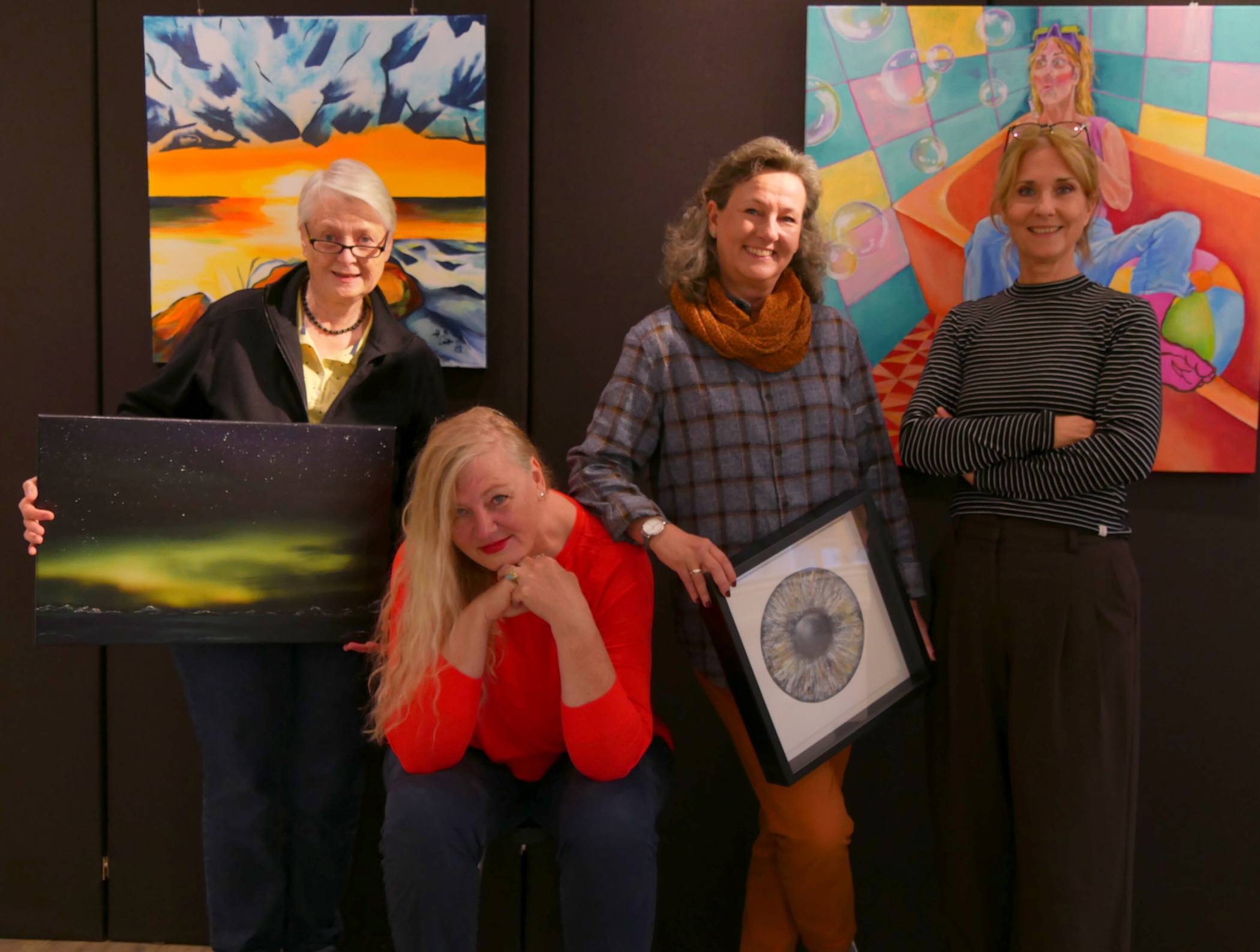  Vier Künstlerinnen bitten am kommenden Wochenende zum ARTvent in den Nassauer Stall. 