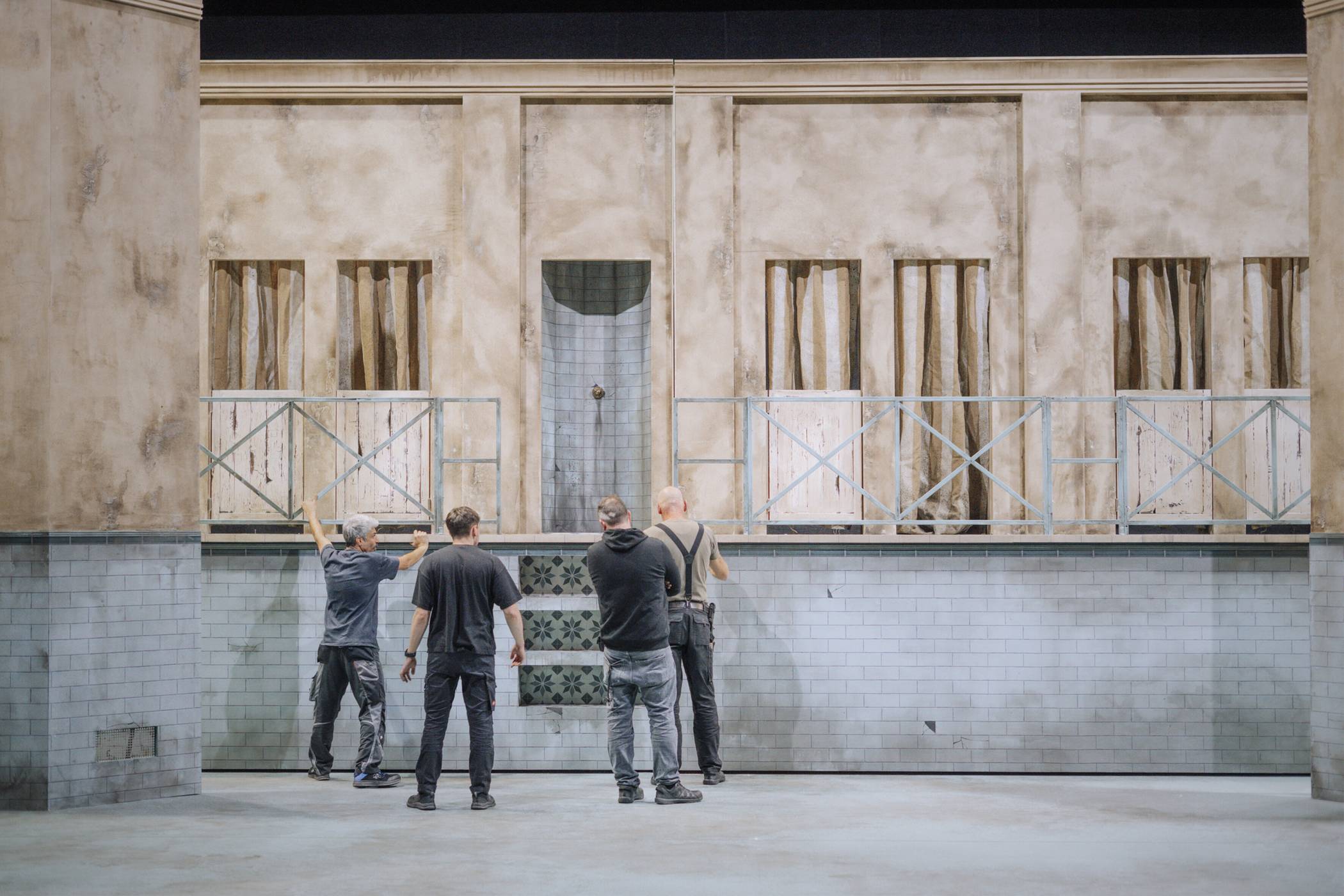 Theaterwerkstatt Krefeld - Die Weltenbauer