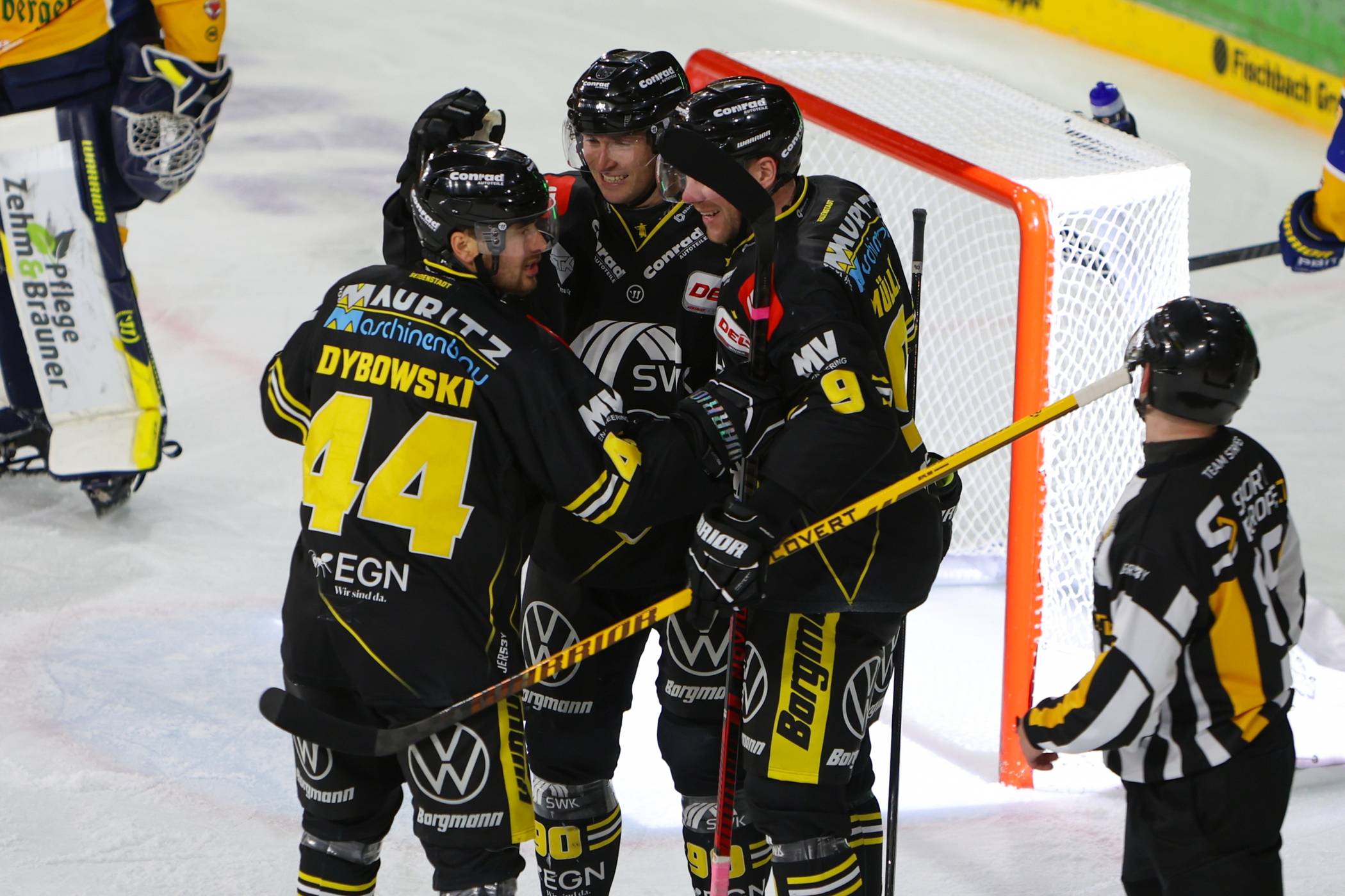 Pinguine siegen bei Lausitzer Füchsen